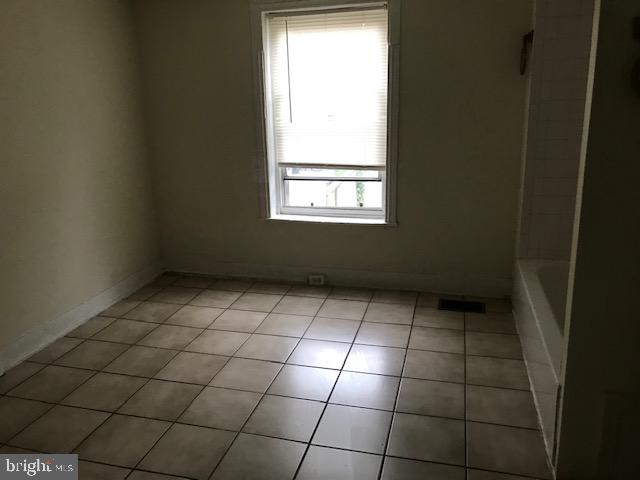 GRADUATE HOSPITAL - Residential Lease