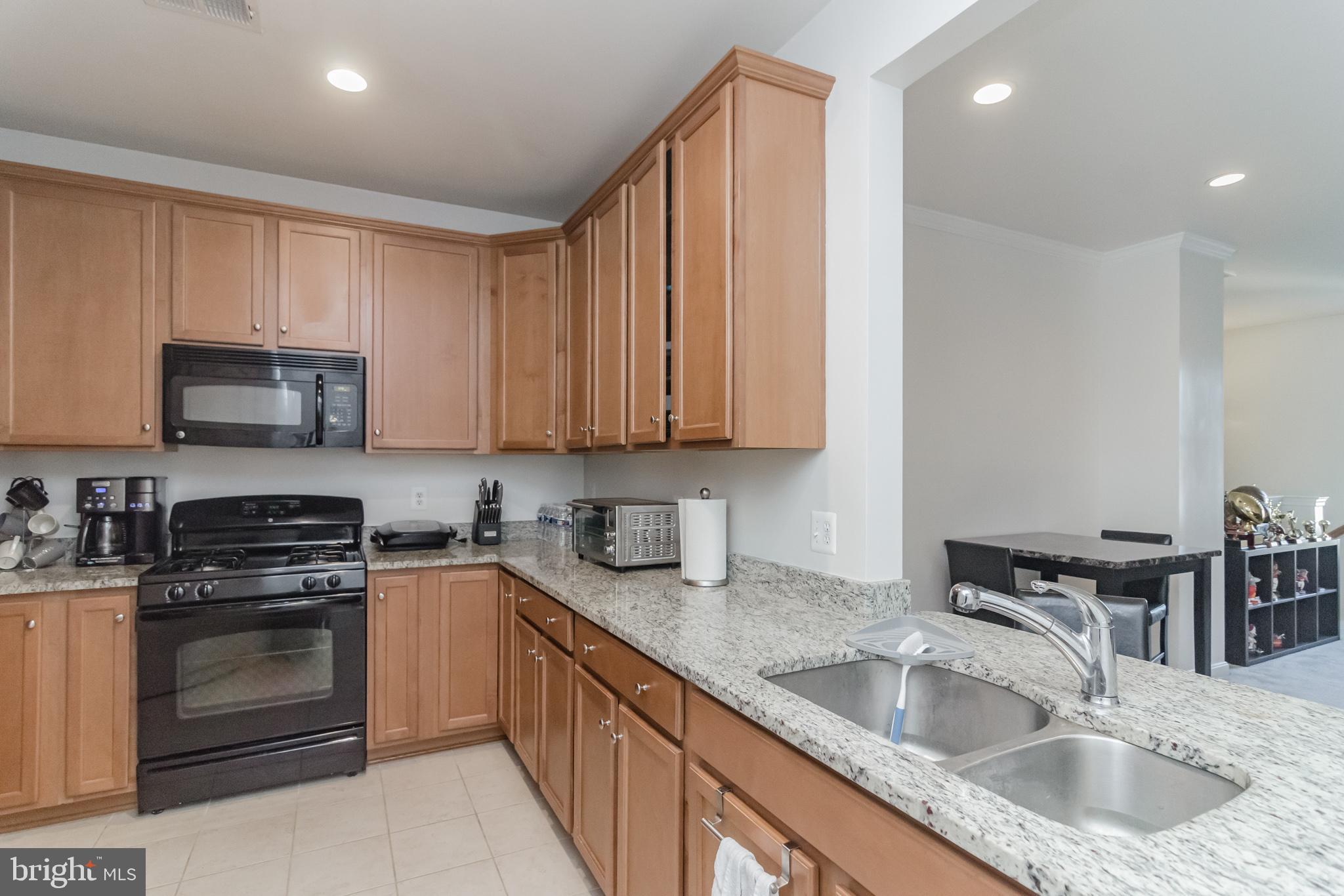 MERCER PARK CONDOMINIUM - Residential