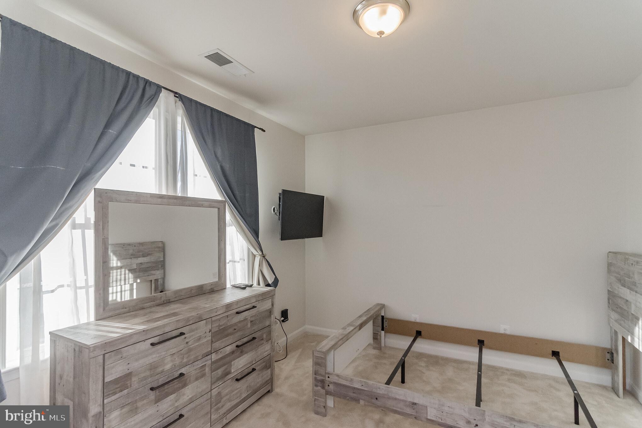 MERCER PARK CONDOMINIUM - Residential