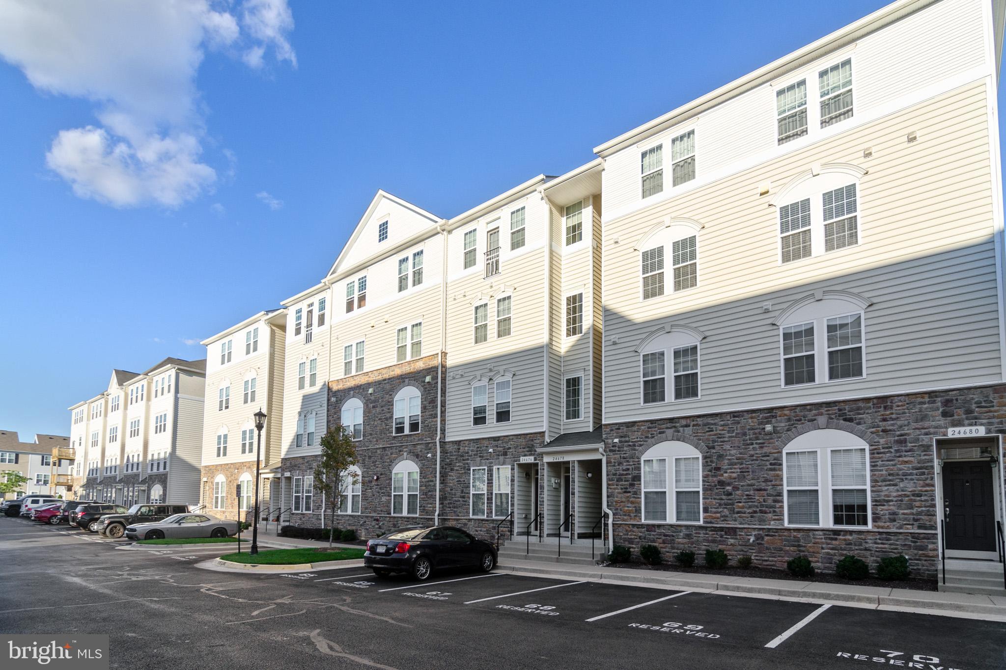 MERCER PARK CONDOMINIUM - Residential