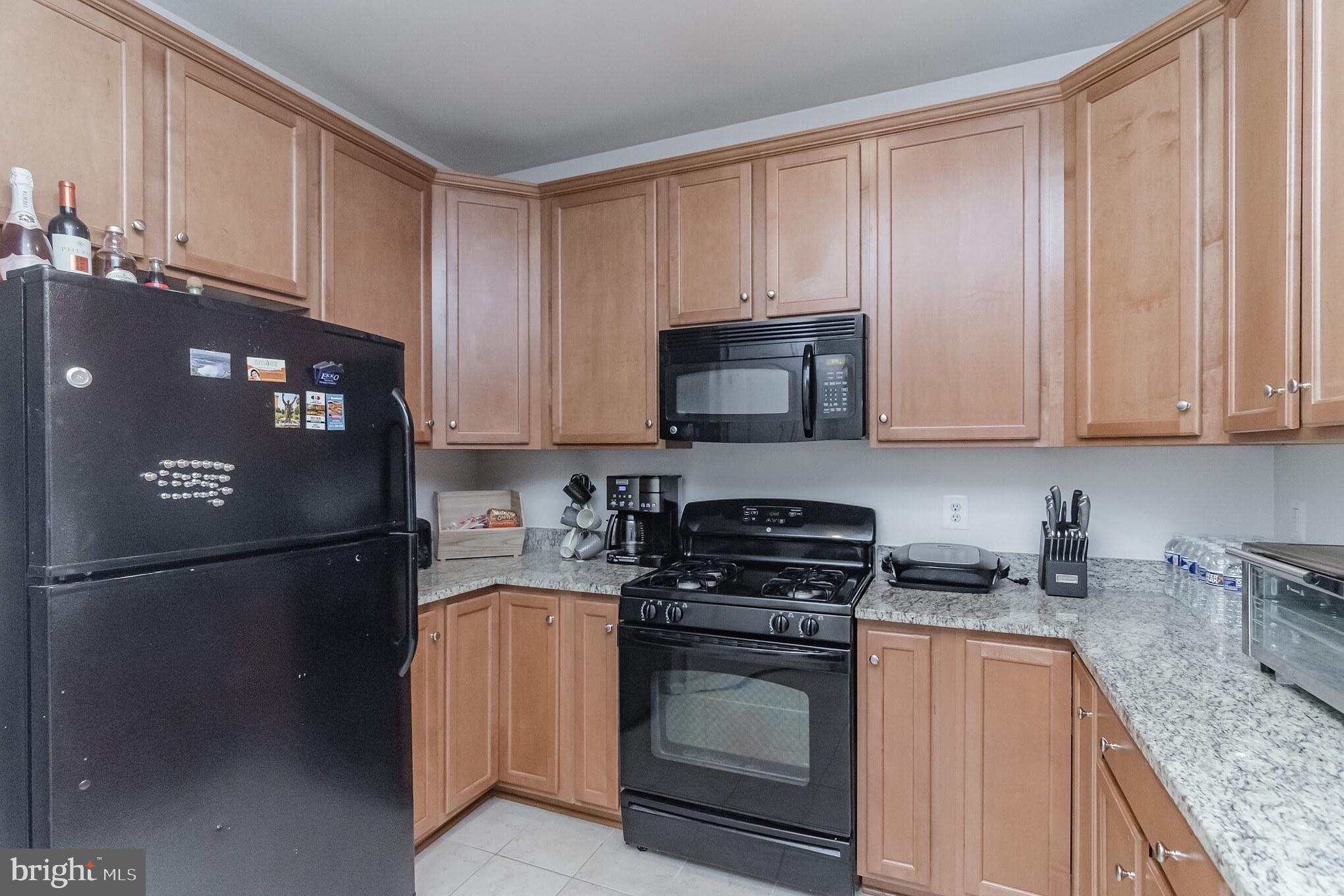 MERCER PARK CONDOMINIUM - Residential