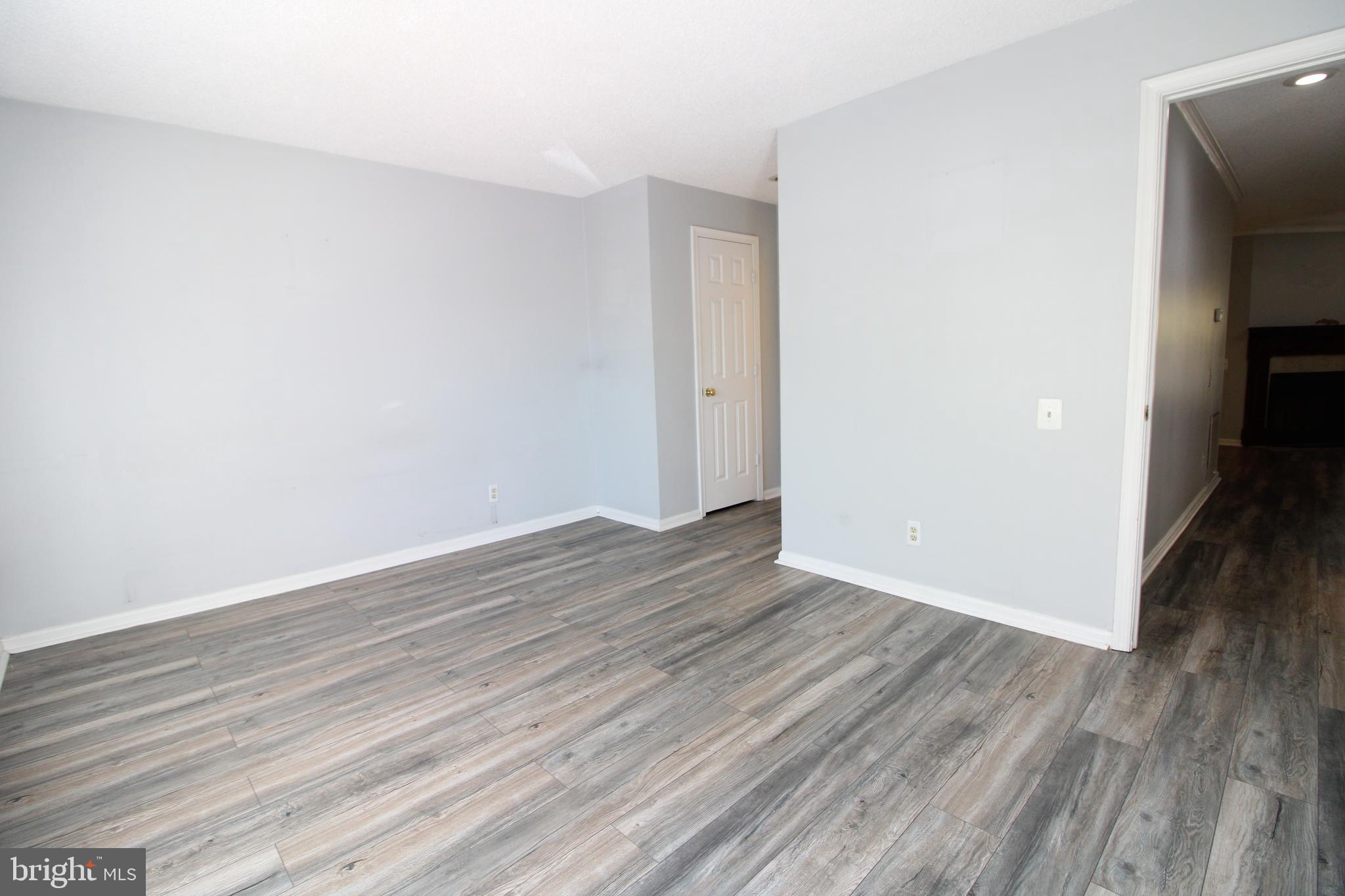 HEIGHTS AT PENDERBROOK - Residential Lease