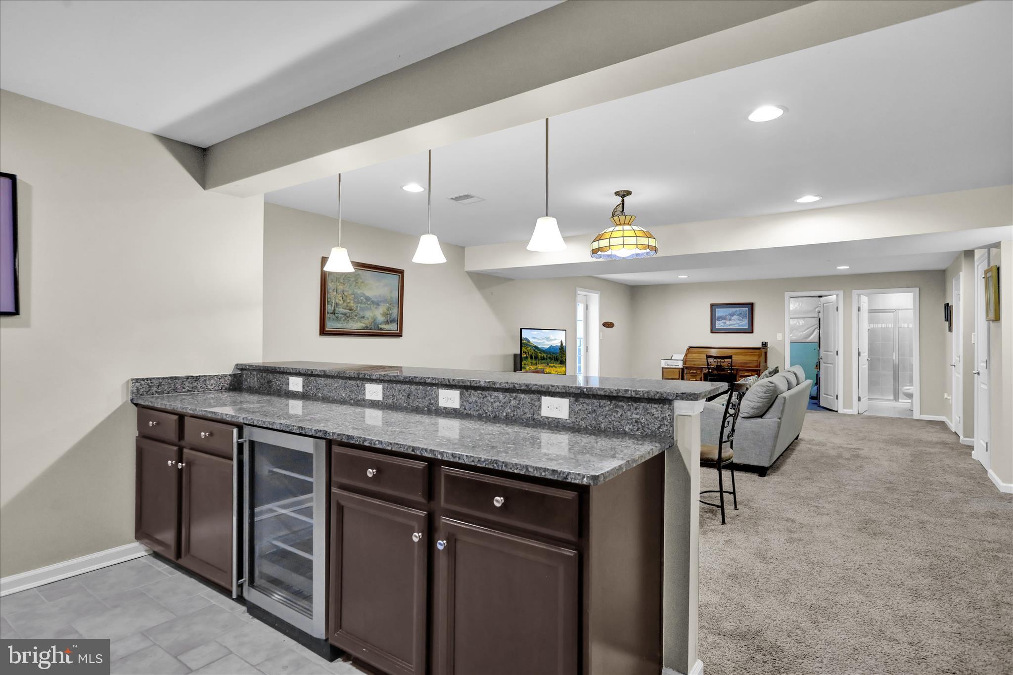 PRES AT MONTGOMERY - Residential