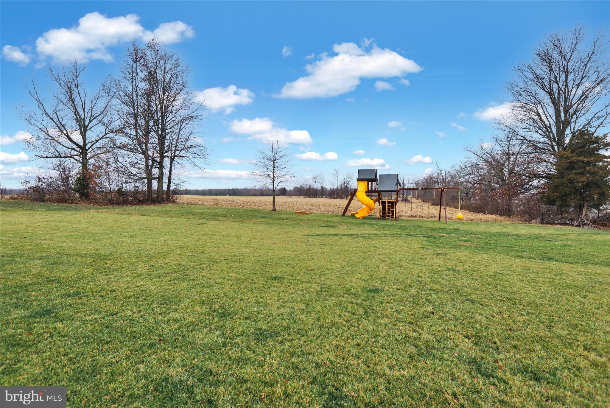 PRES AT MONTGOMERY - Residential