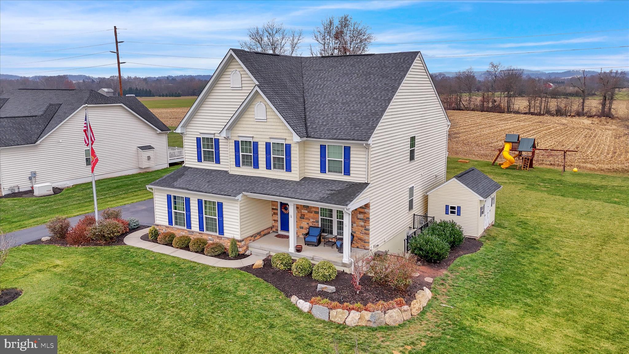 PRES AT MONTGOMERY - Residential