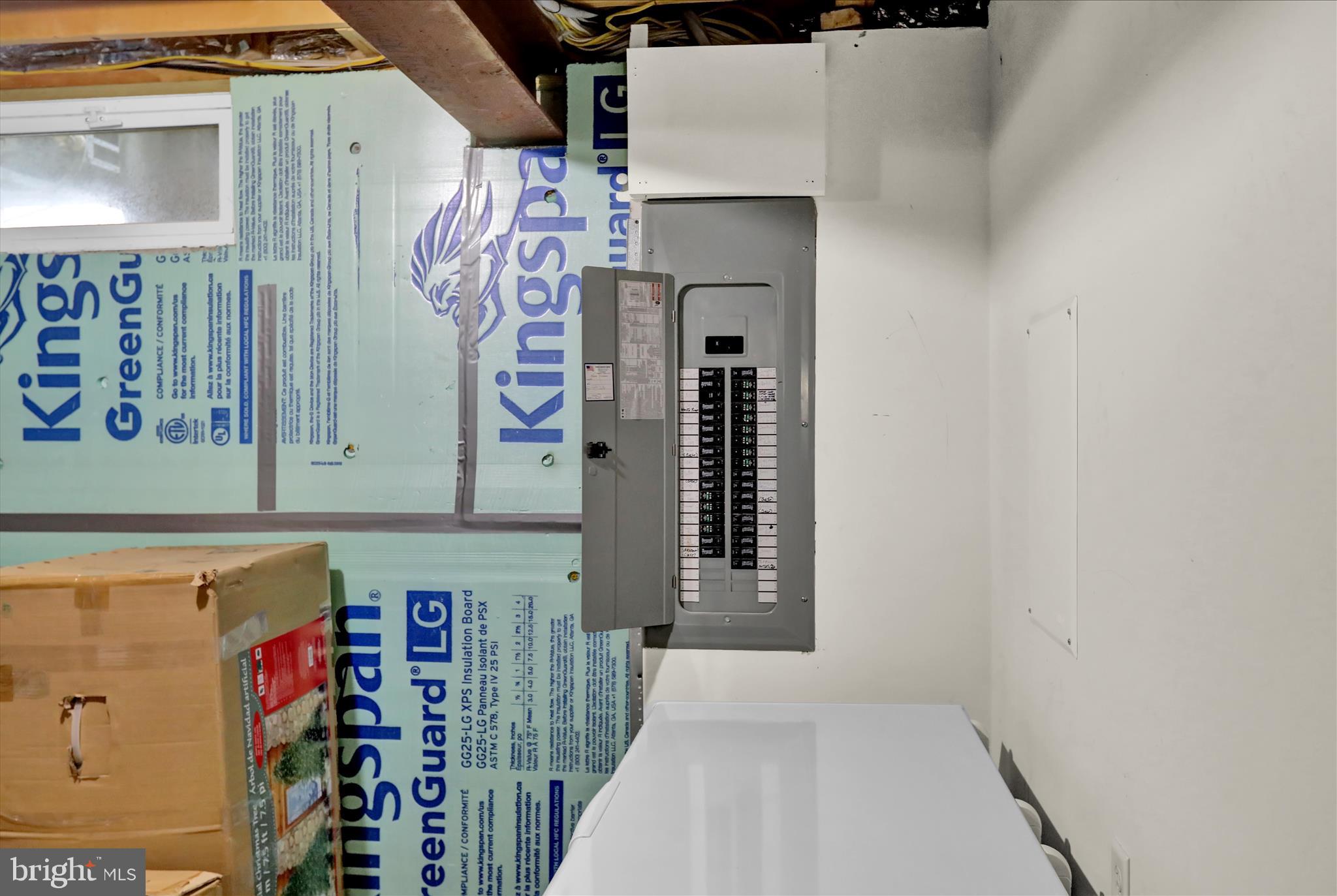 PRES AT MONTGOMERY - Residential