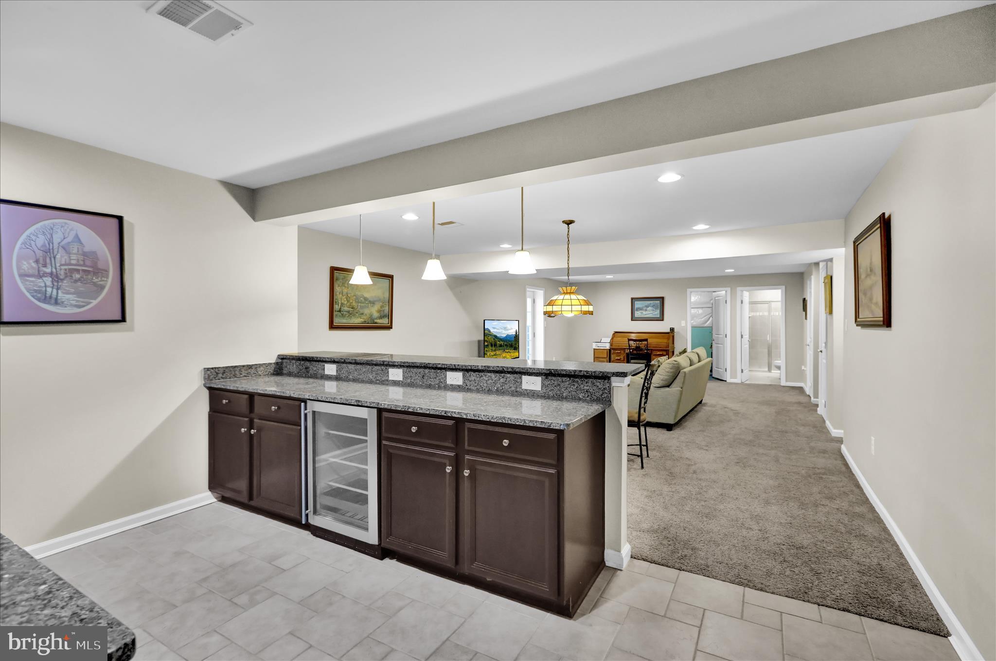 PRES AT MONTGOMERY - Residential