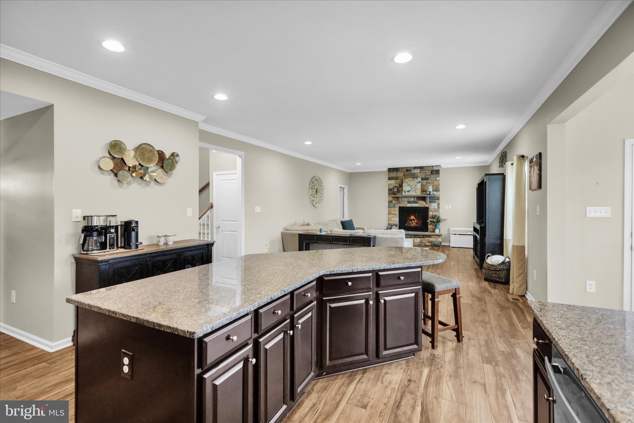 PRES AT MONTGOMERY - Residential