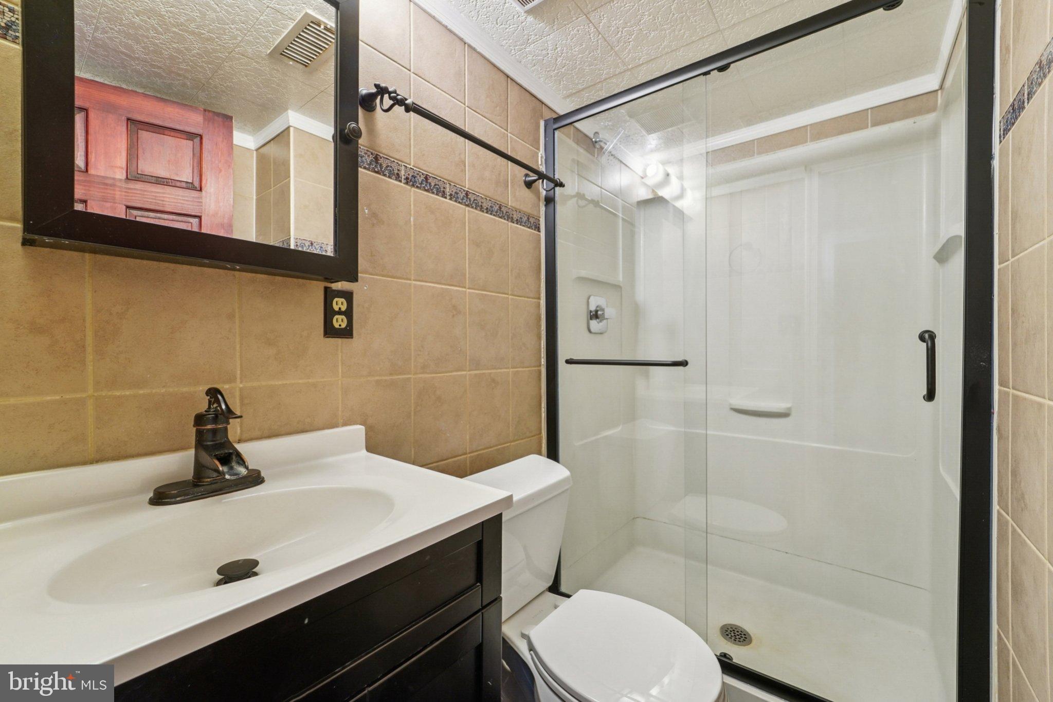 MANHATTAN BEACH - Residential Lease