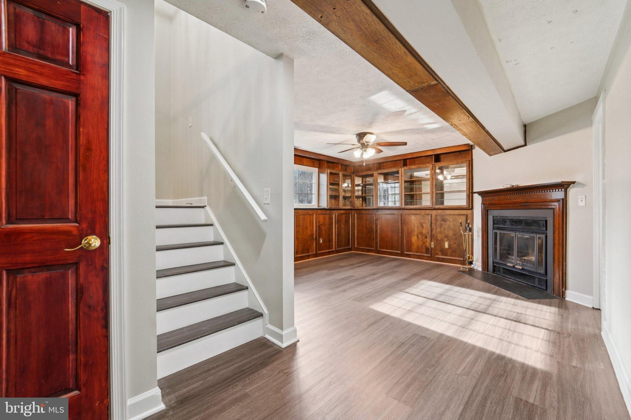 MANHATTAN BEACH - Residential Lease