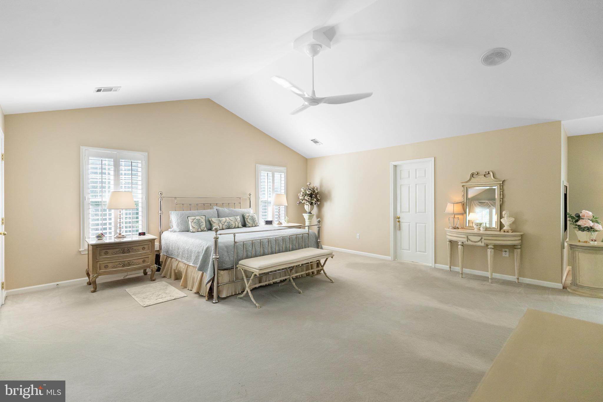 BARRINGTON OAKS - Residential