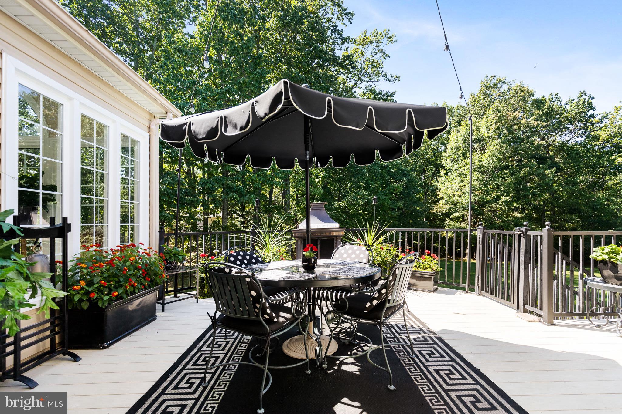 BARRINGTON OAKS - Residential