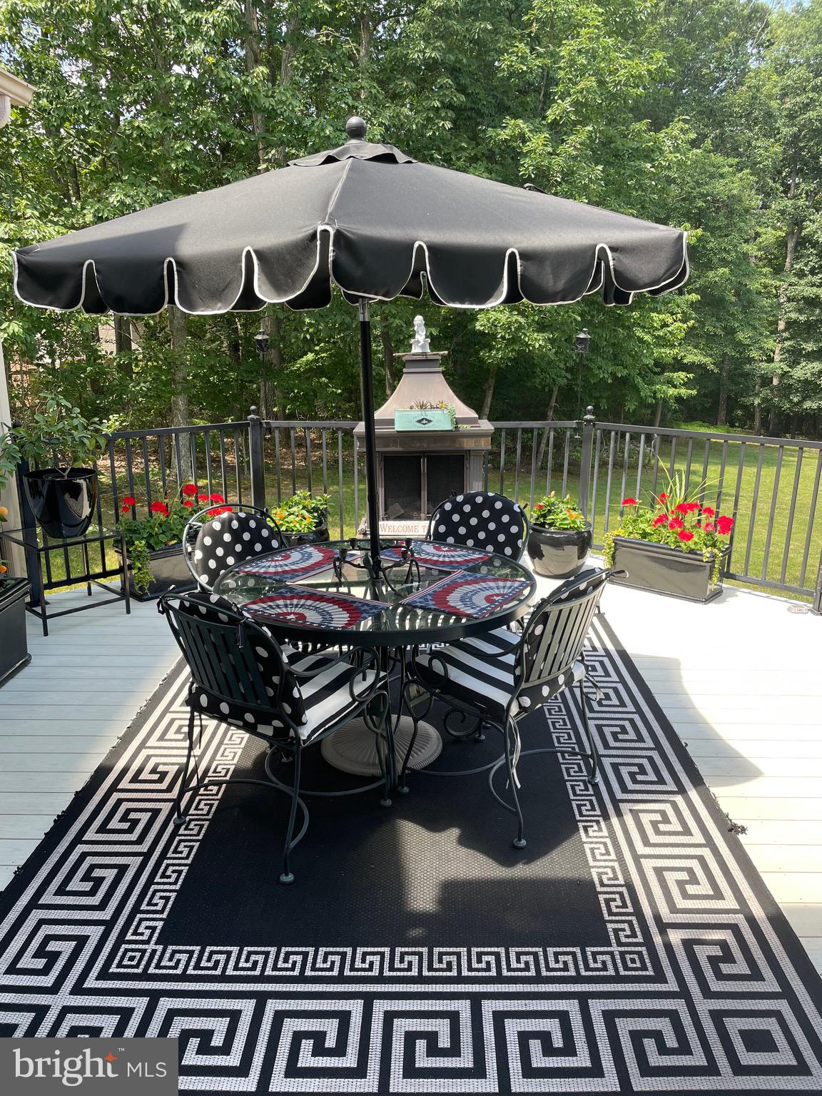 BARRINGTON OAKS - Residential