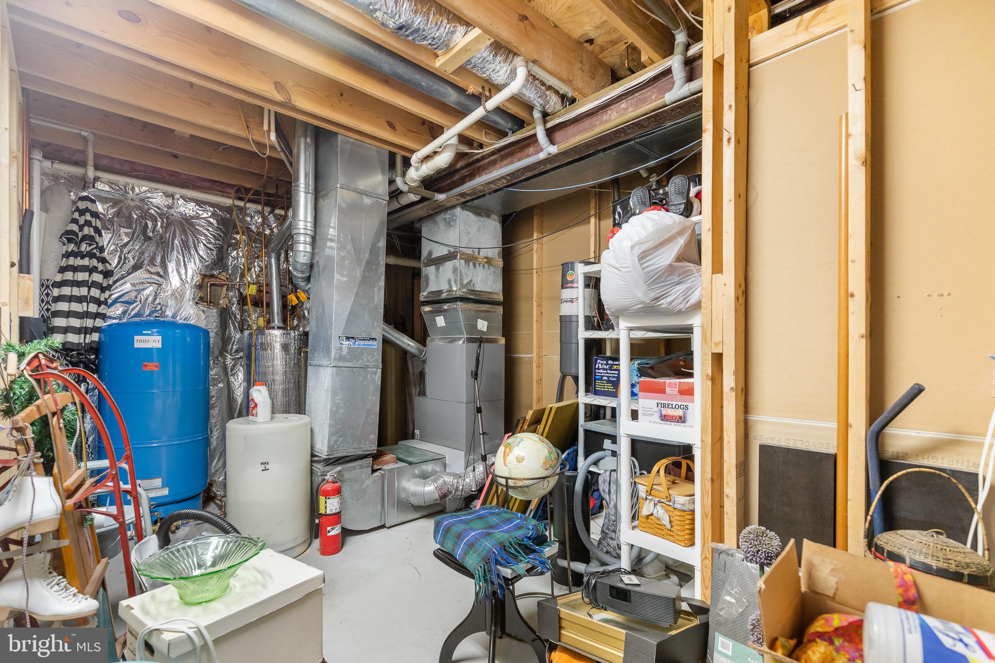 BARRINGTON OAKS - Residential