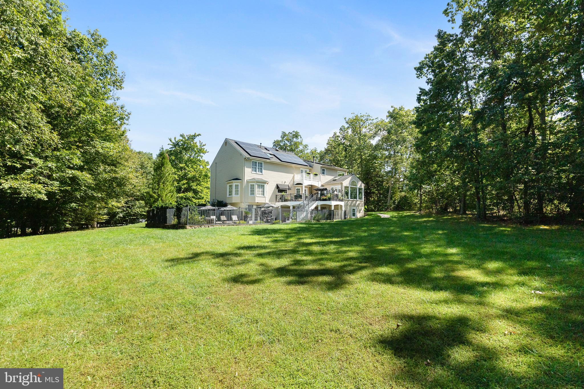 BARRINGTON OAKS - Residential