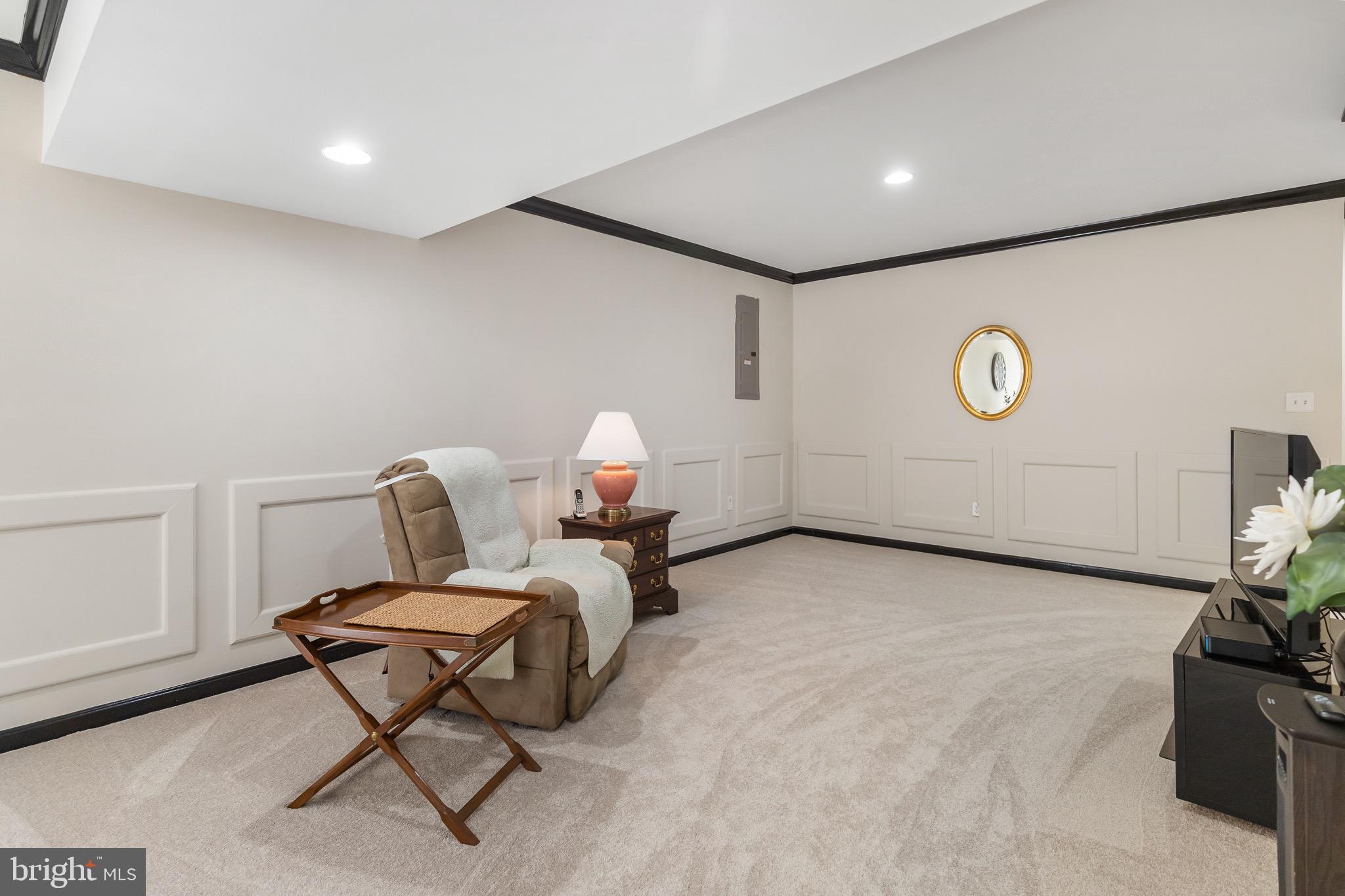 BARRINGTON OAKS - Residential