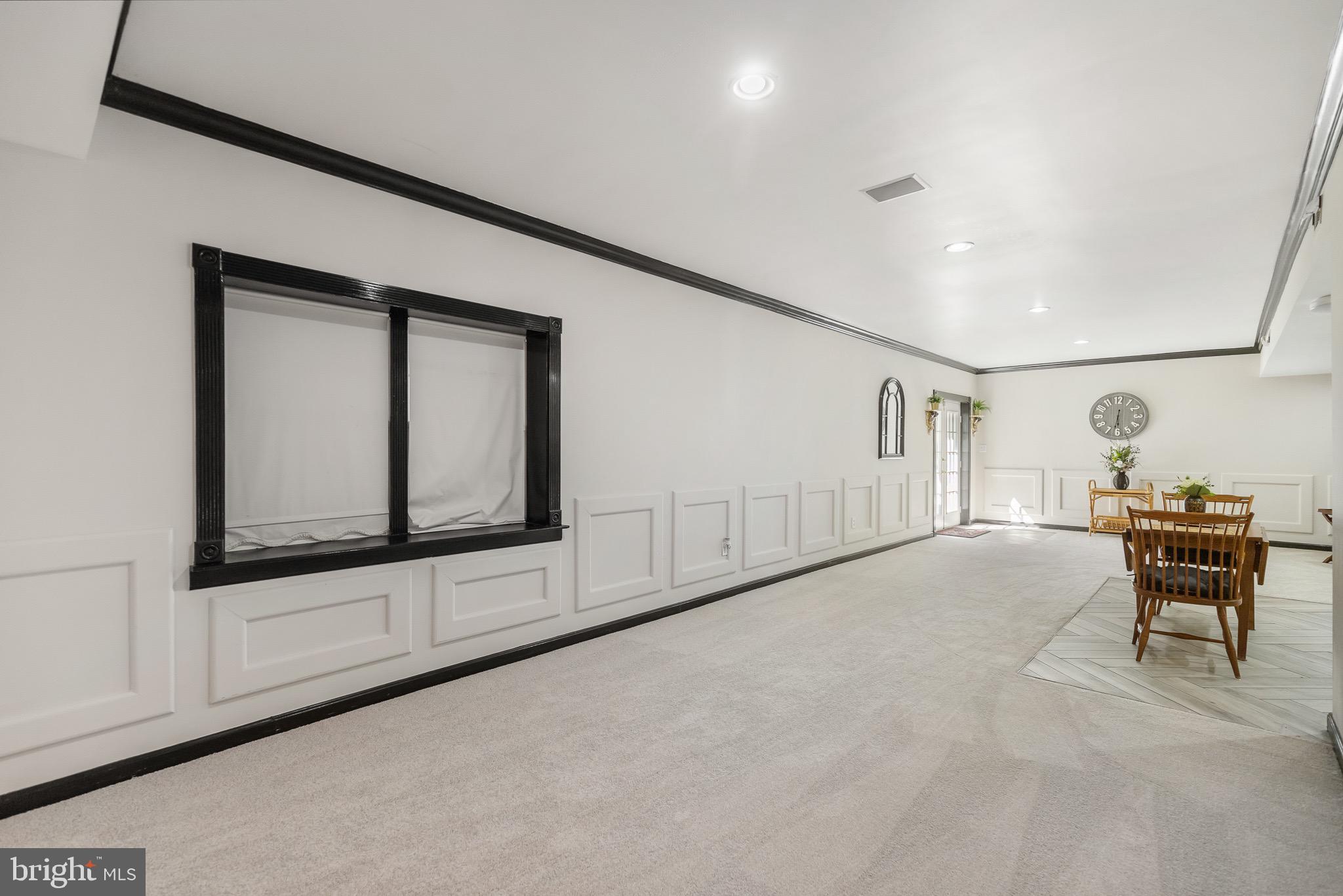 BARRINGTON OAKS - Residential