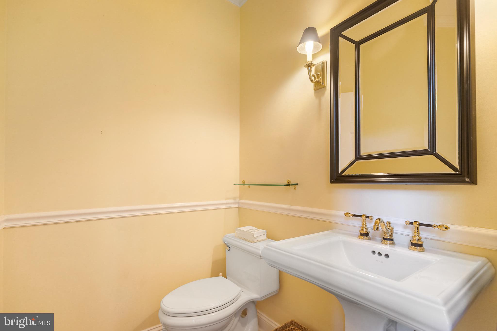 BARRINGTON OAKS - Residential