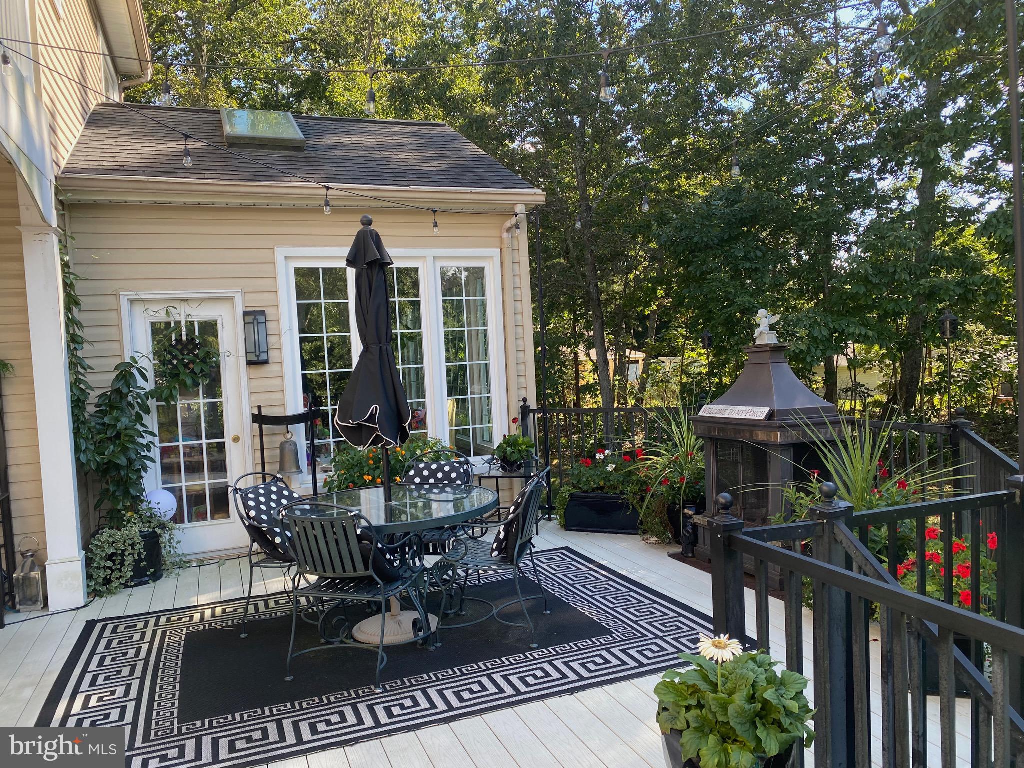 BARRINGTON OAKS - Residential