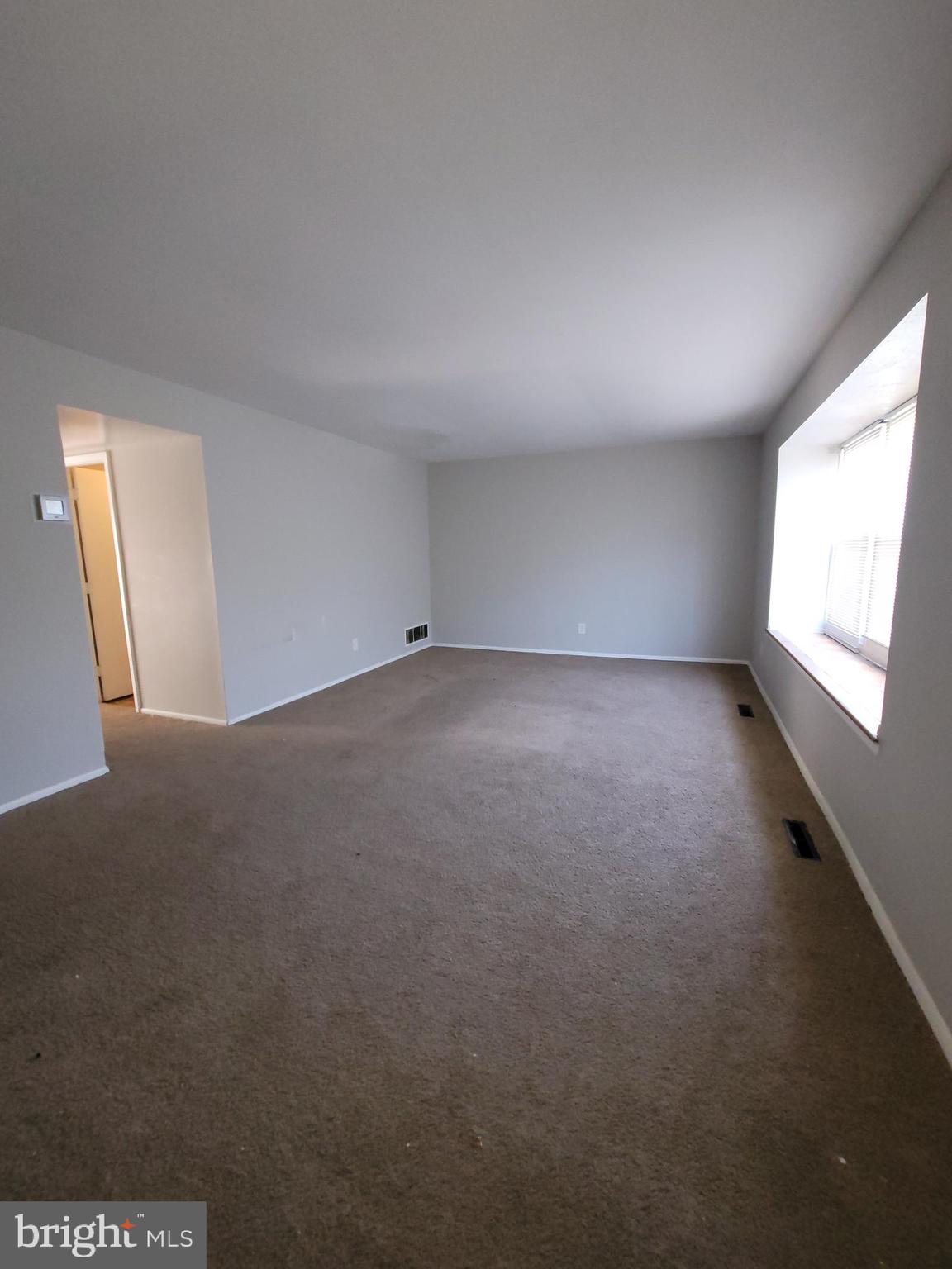 1557 CHARLESTOWN DRIVE