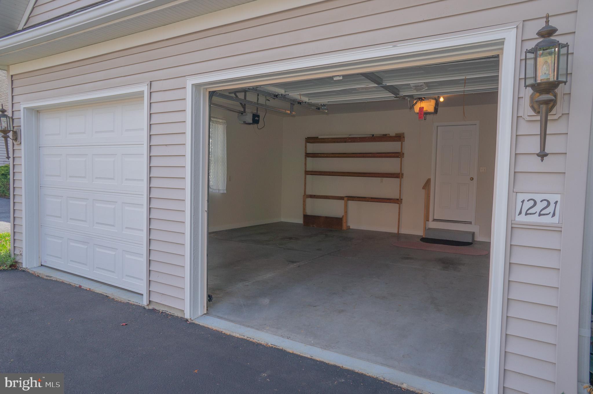 BRIGHTON - Residential