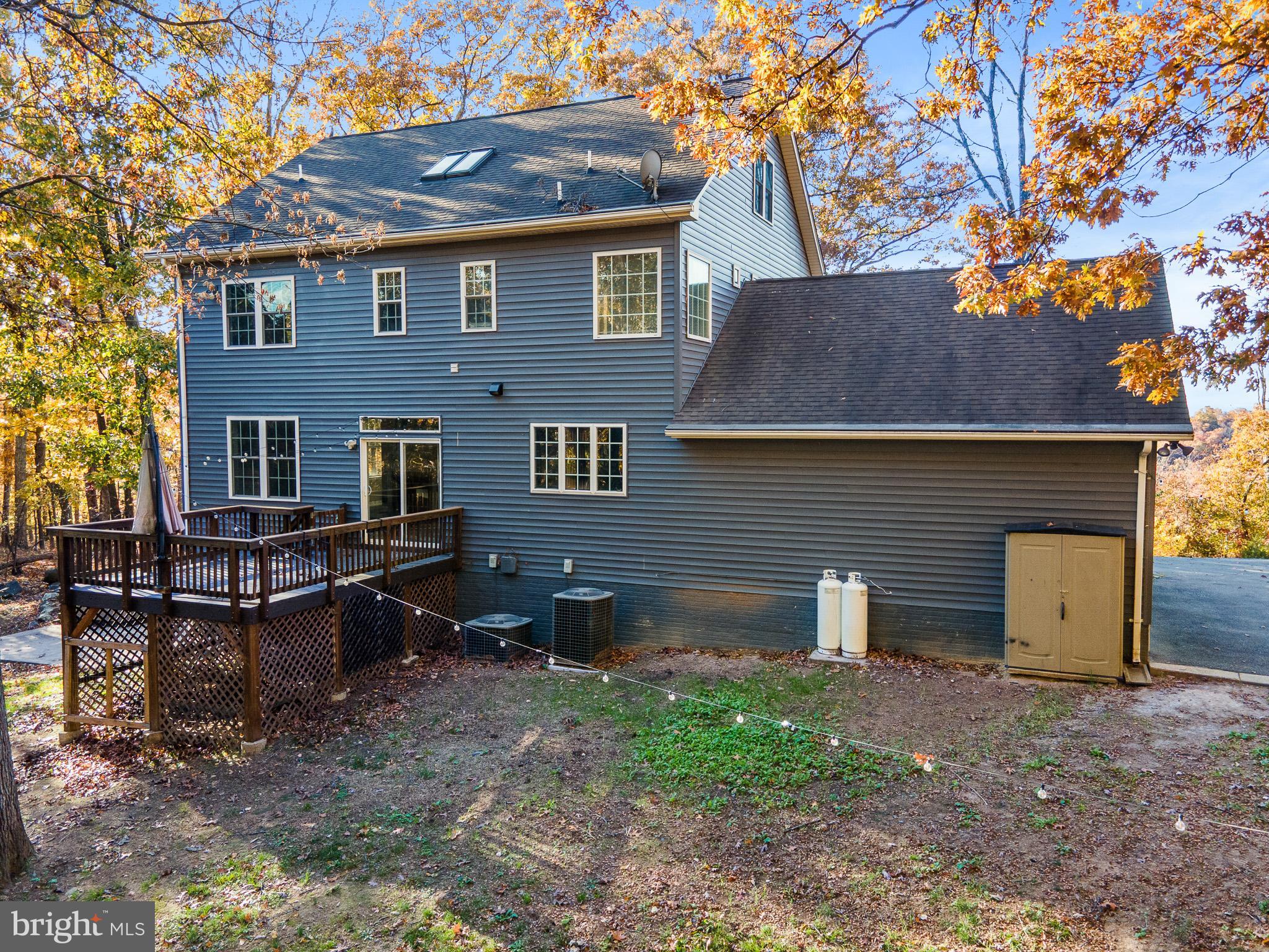 APPLE MT LAKE - Residential