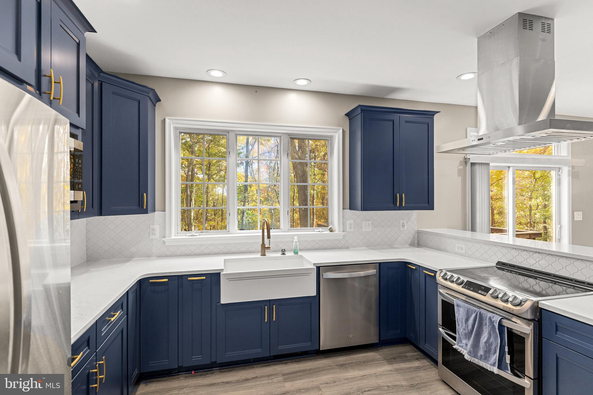 APPLE MT LAKE - Residential