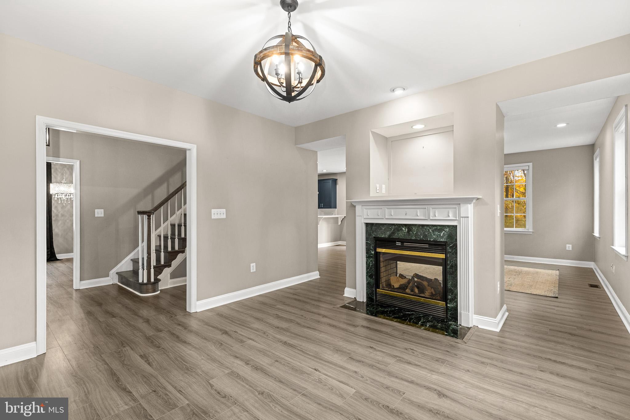 APPLE MT LAKE - Residential