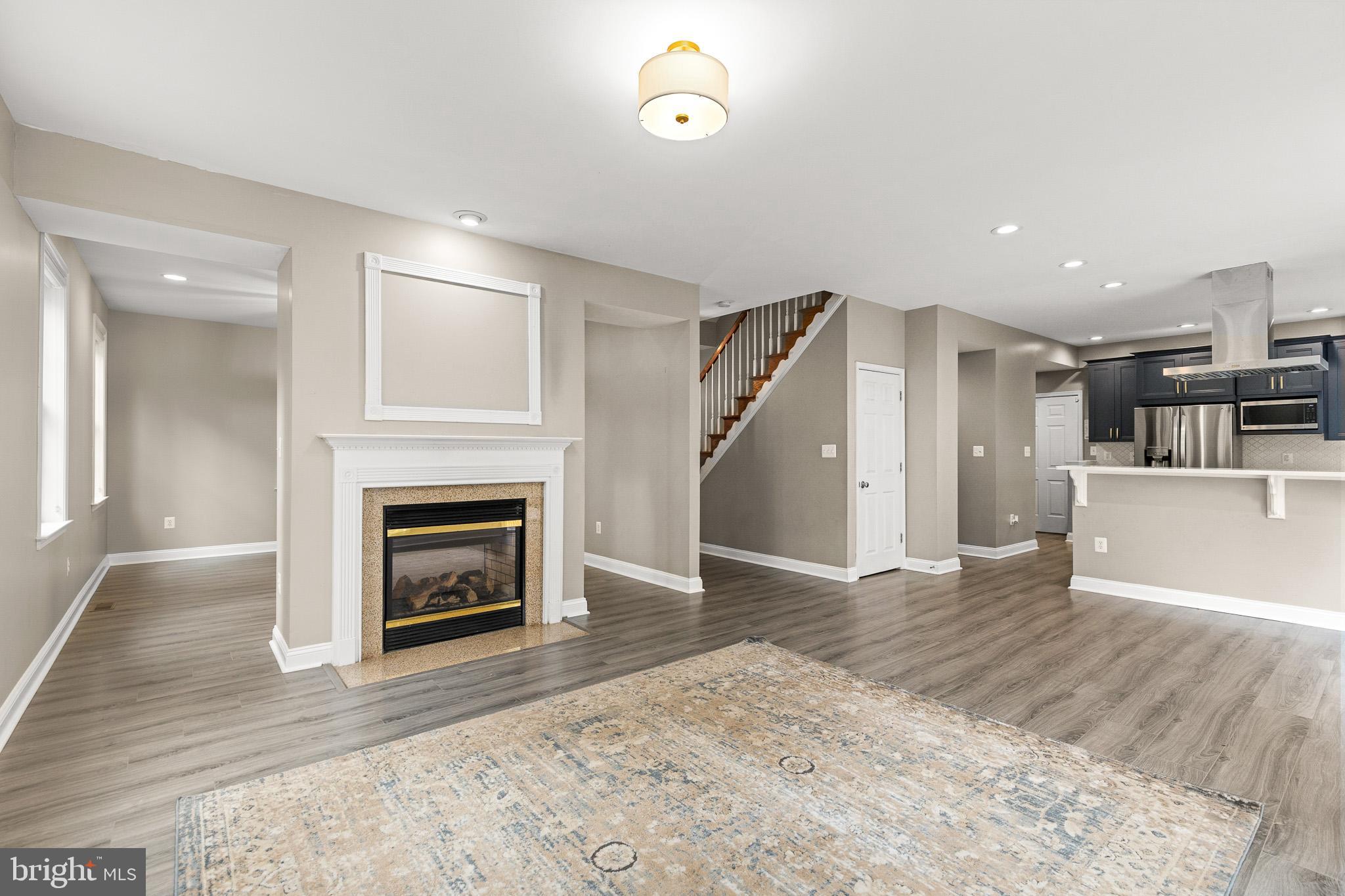 APPLE MT LAKE - Residential