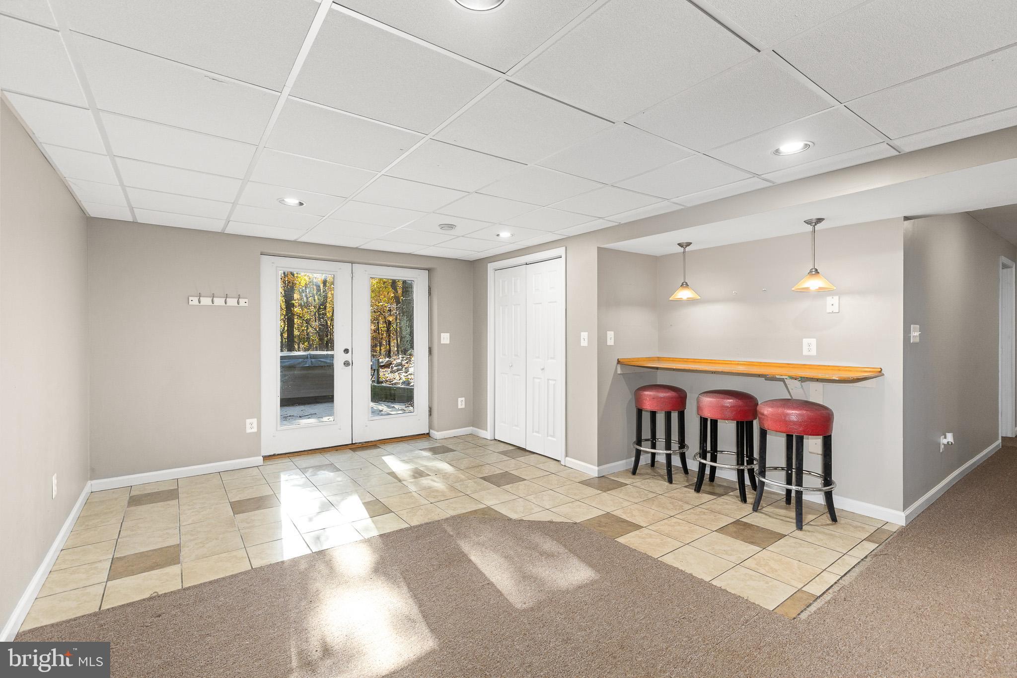 APPLE MT LAKE - Residential