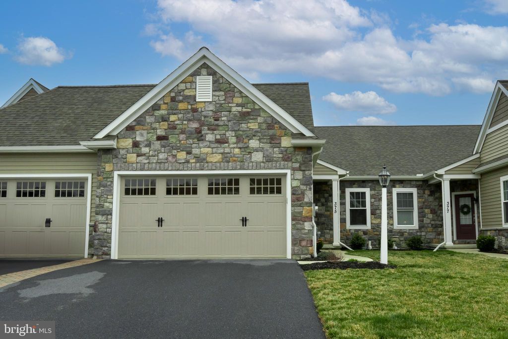 Photo of 375 Meadow Rose Drive, LITITZ, PA 17543 (MLS # PALA2066290)