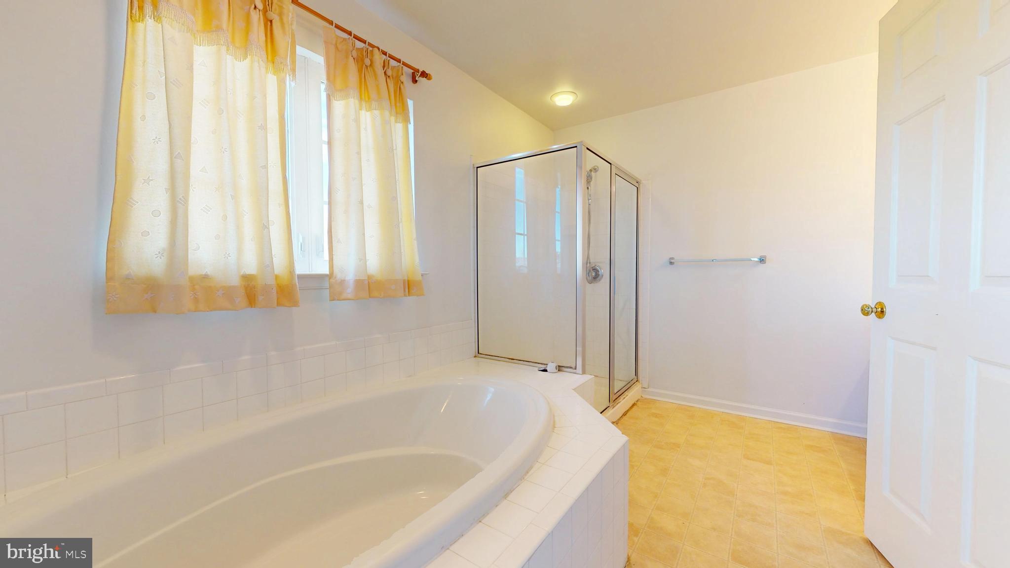 COUNTRYSIDE@U.SAUCON - Residential