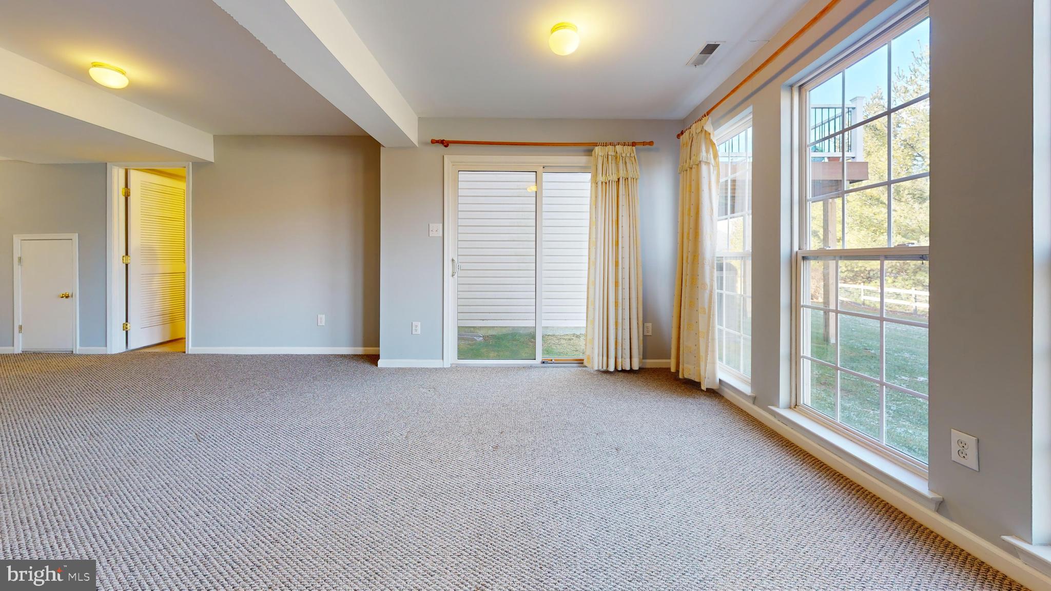 COUNTRYSIDE@U.SAUCON - Residential