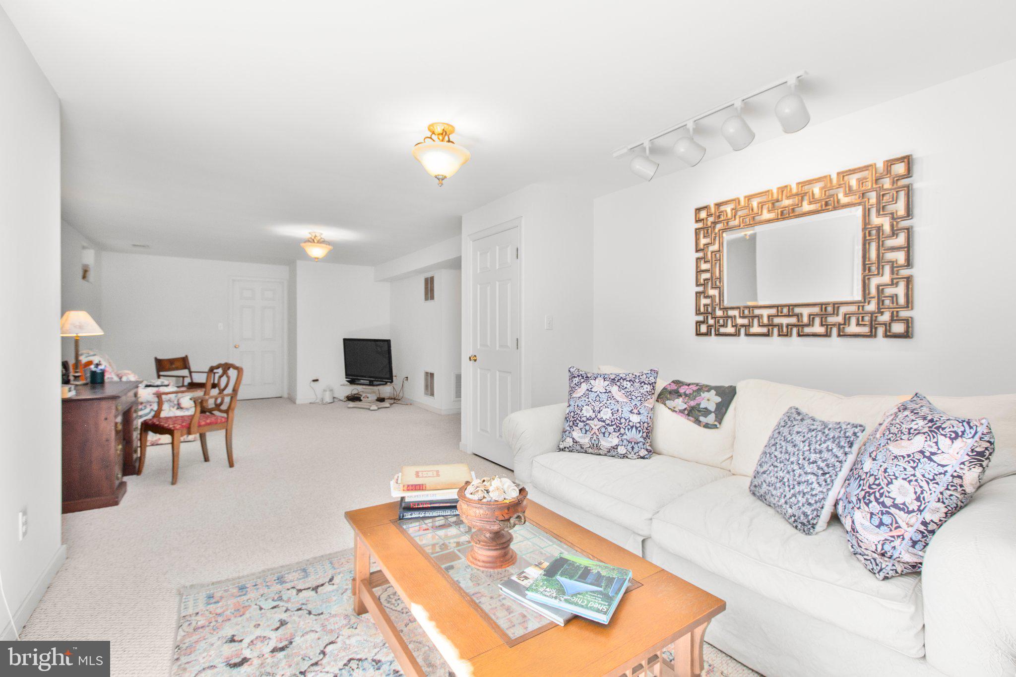 LEE'S HILL SOUTH - Residential