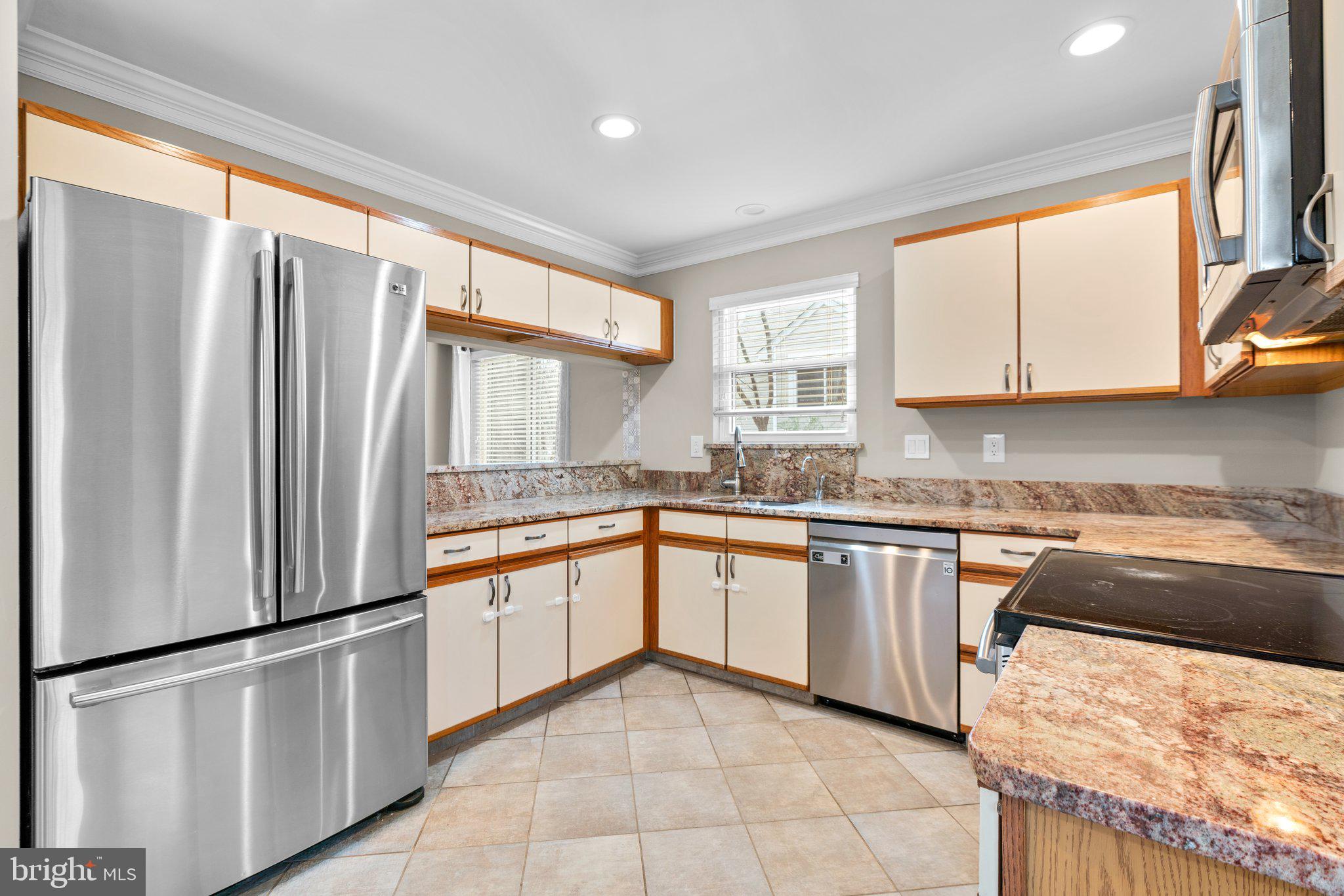 KINGS CONTRIVANCE - Residential