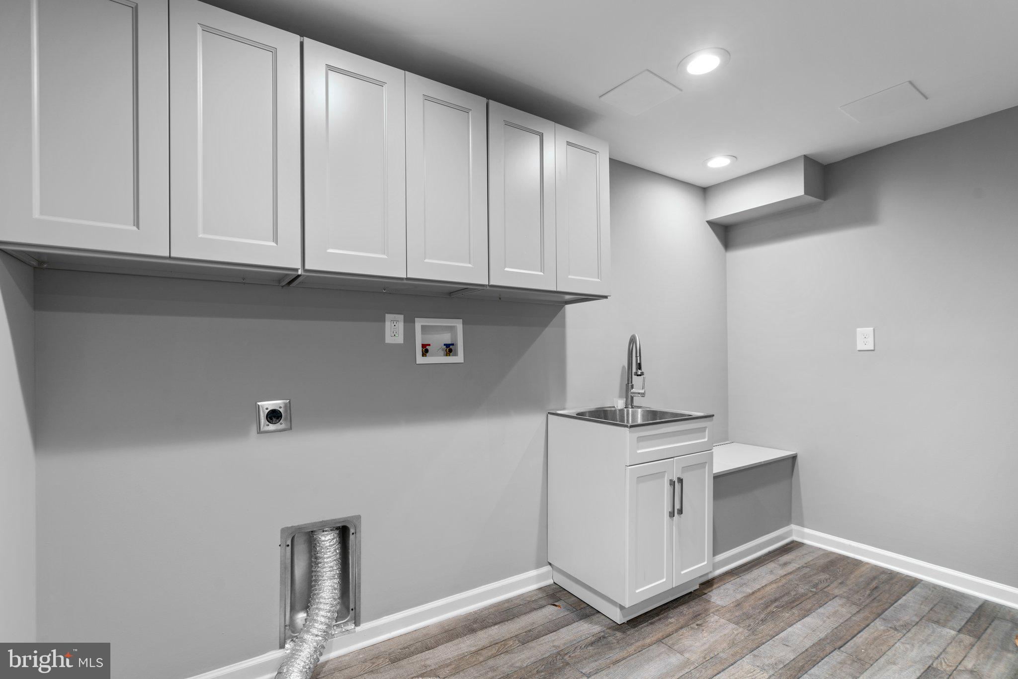 KINGS CONTRIVANCE - Residential