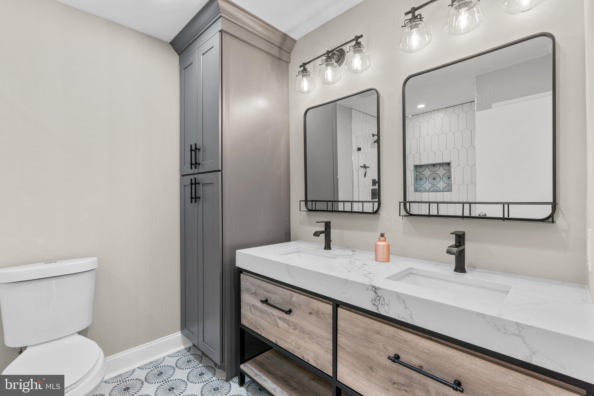 KINGS CONTRIVANCE - Residential