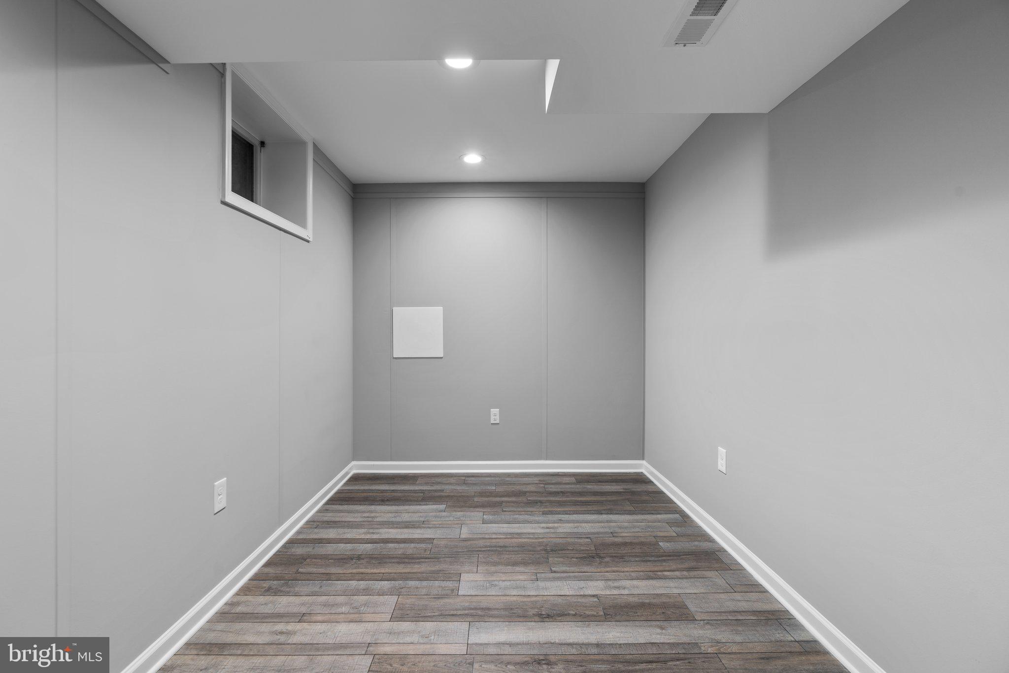 KINGS CONTRIVANCE - Residential