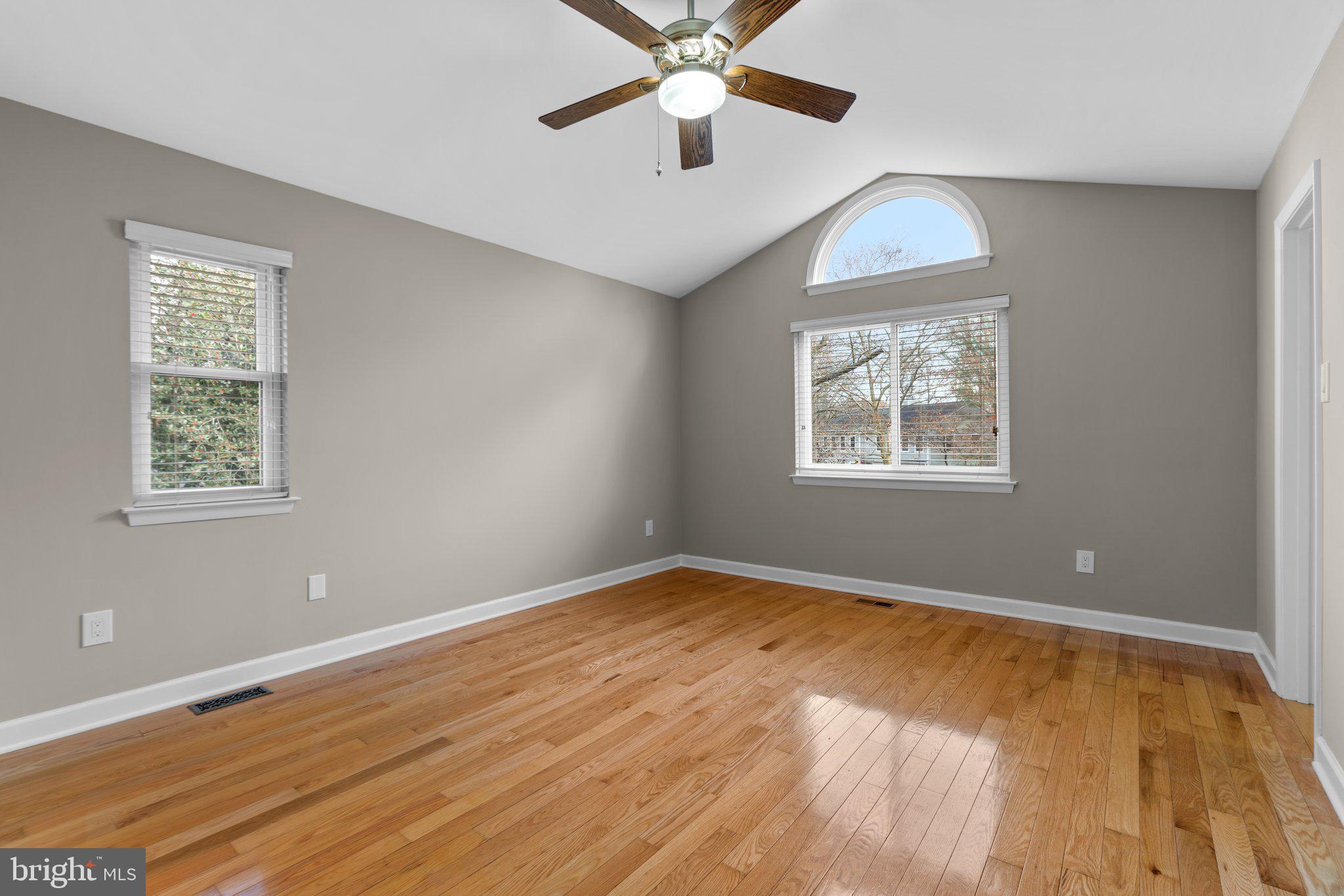 KINGS CONTRIVANCE - Residential