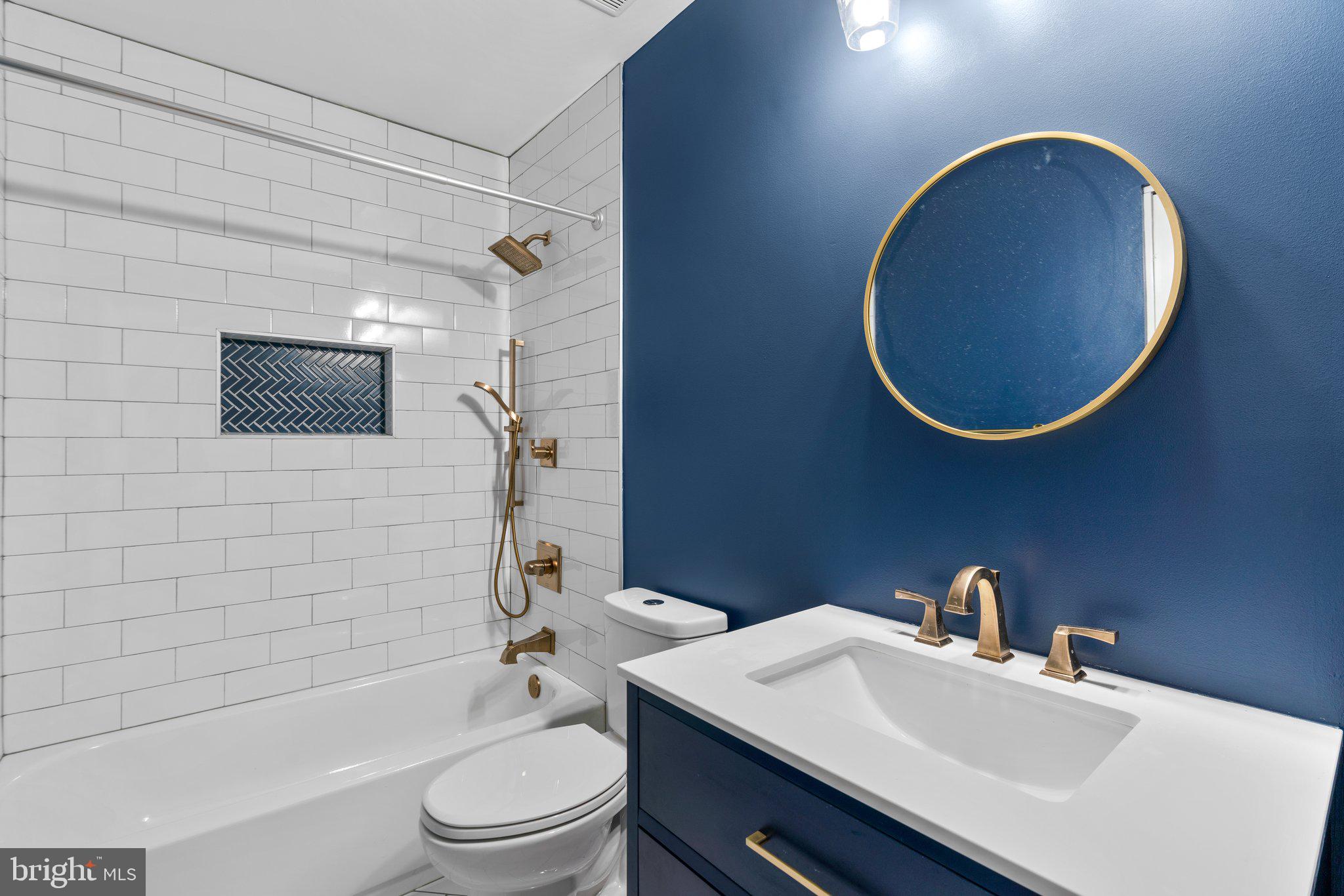 KINGS CONTRIVANCE - Residential