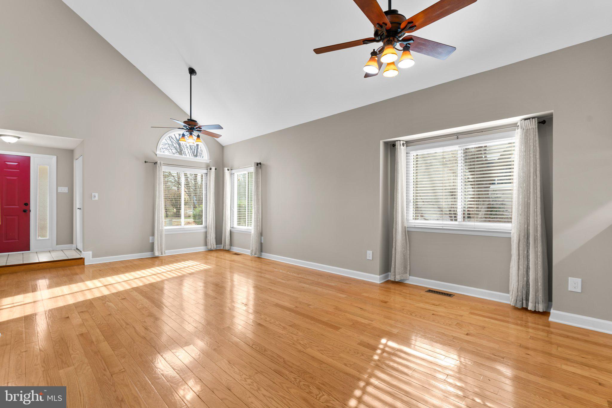 KINGS CONTRIVANCE - Residential