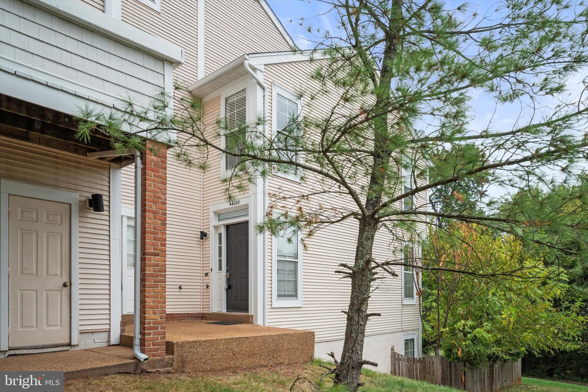 Beautifully Updated 3BR/3.5BA End Unit Townhouse in Ashburn Village
Welcome to this spacious and freshly updated end unit townhouse located in the highly sought-after Ashburn Village community! This 3-bedroom, 3.5-bath home features brand-new hardwood floors, fresh paint throughout, and stylish upgrades that make it move-in ready.
Enjoy cooking and entertaining in the modern kitchen, complete with new countertops and ample cabinet space. All bathrooms have been updated with new vanities, giving the home a clean and contemporary feel.
The property boasts a large walk-out basement — perfect for a rec room, home office, or guest suite — and opens up to a spacious backyard, ideal for relaxing or outdoor gatherings. As an end unit, you'll enjoy added privacy and plenty of natural light.
The home also includes a one-car garage with driveway parking and three fully finished levels of living space. You'll also have access to all the incredible Ashburn Village amenities, including pools, sports courts, fitness centers, walking trails, and more.
Don't miss the opportunity to live in one of Loudoun County's most desirable communities — close to shops, restaurants, schools, and major commuter routes.