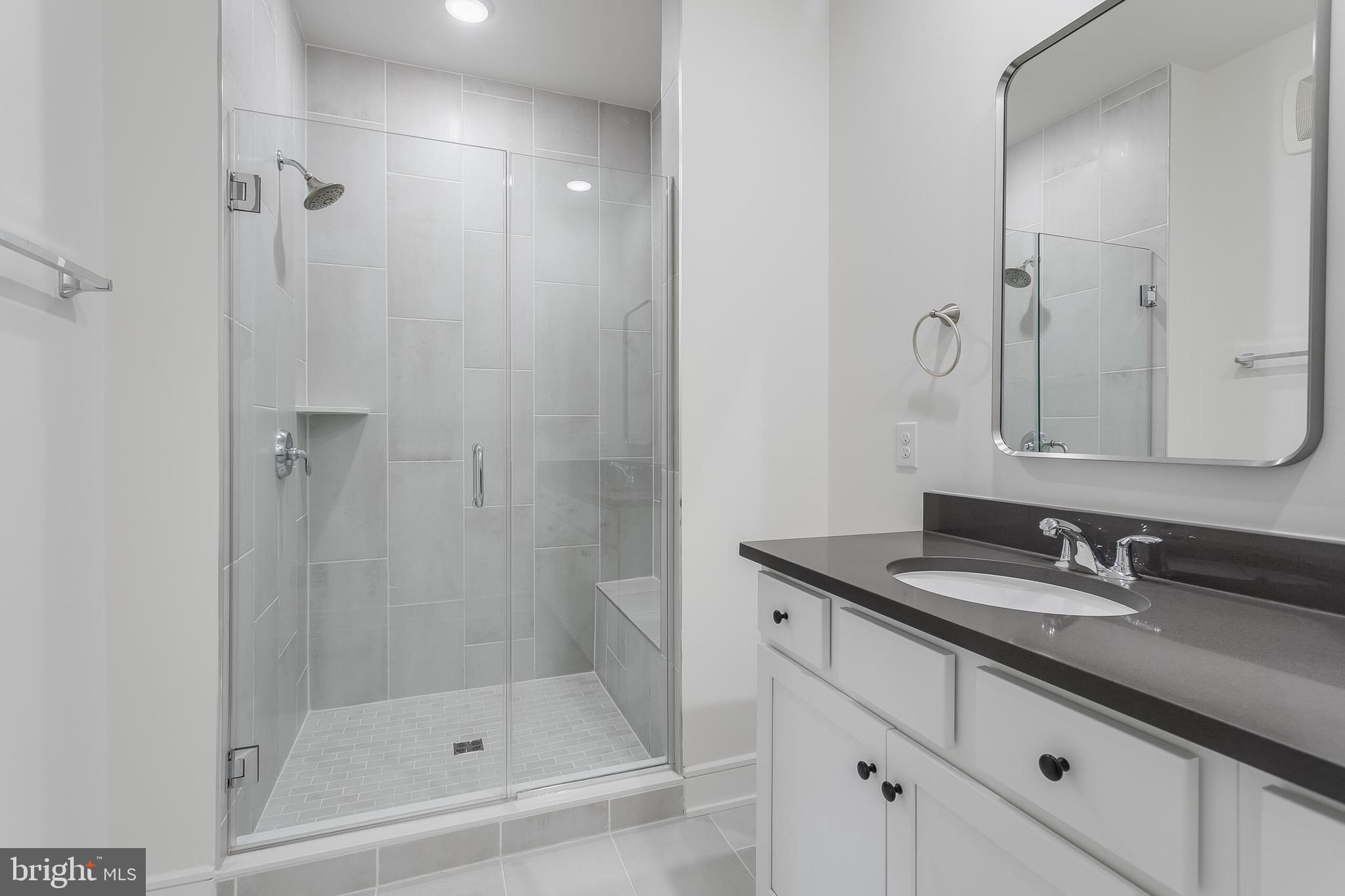 GOOSE CREEK VILLAGE - Residential Lease