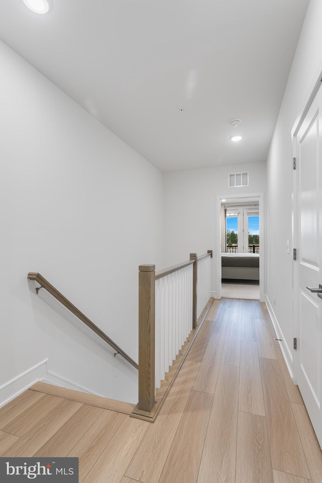 GOOSE CREEK VILLAGE - Residential Lease