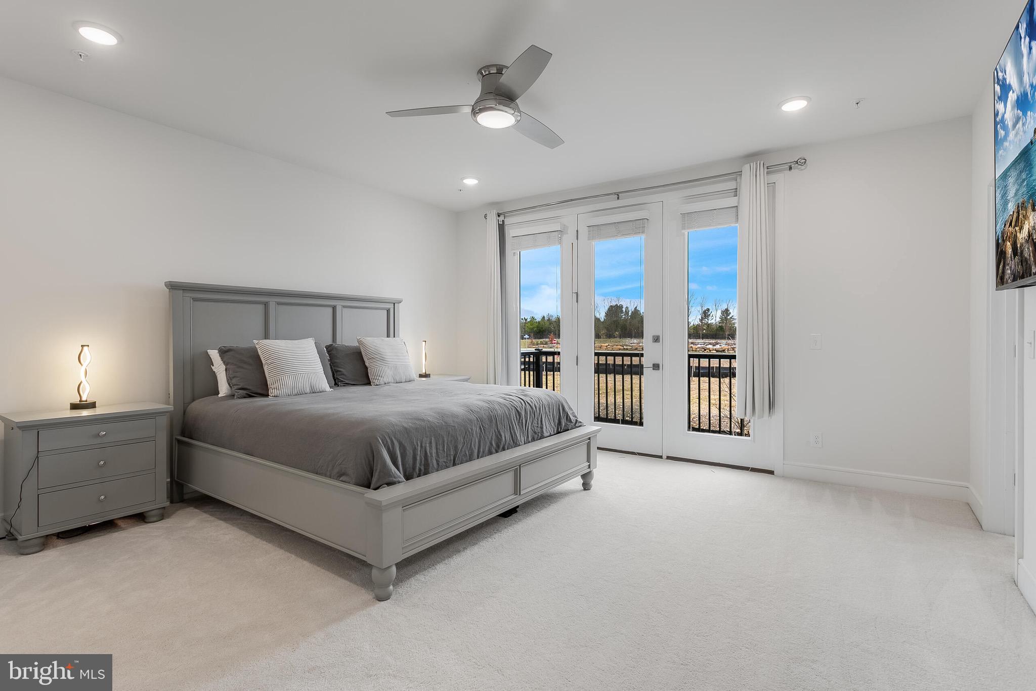 GOOSE CREEK VILLAGE - Residential Lease