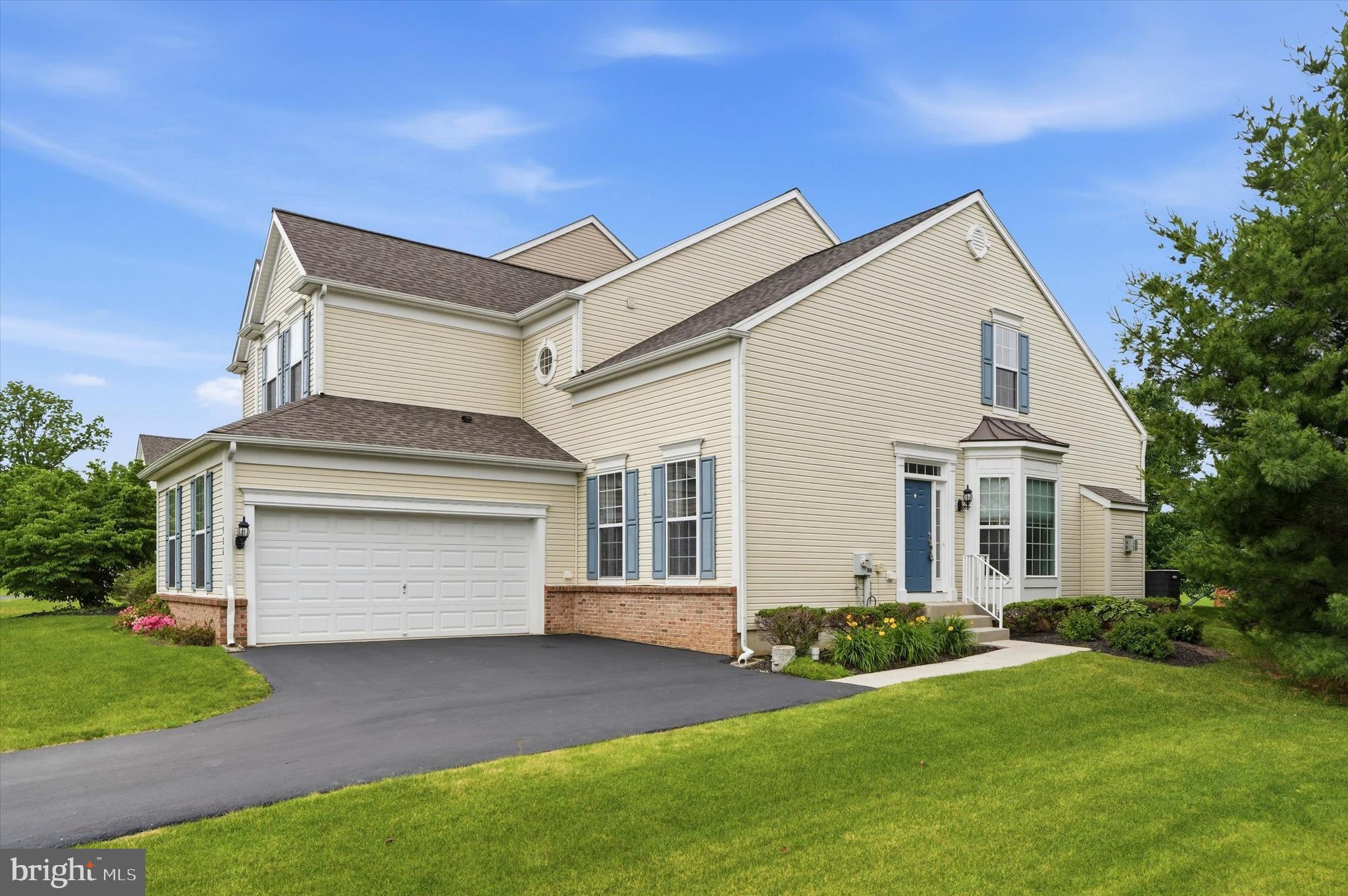 1526 FOX LANE