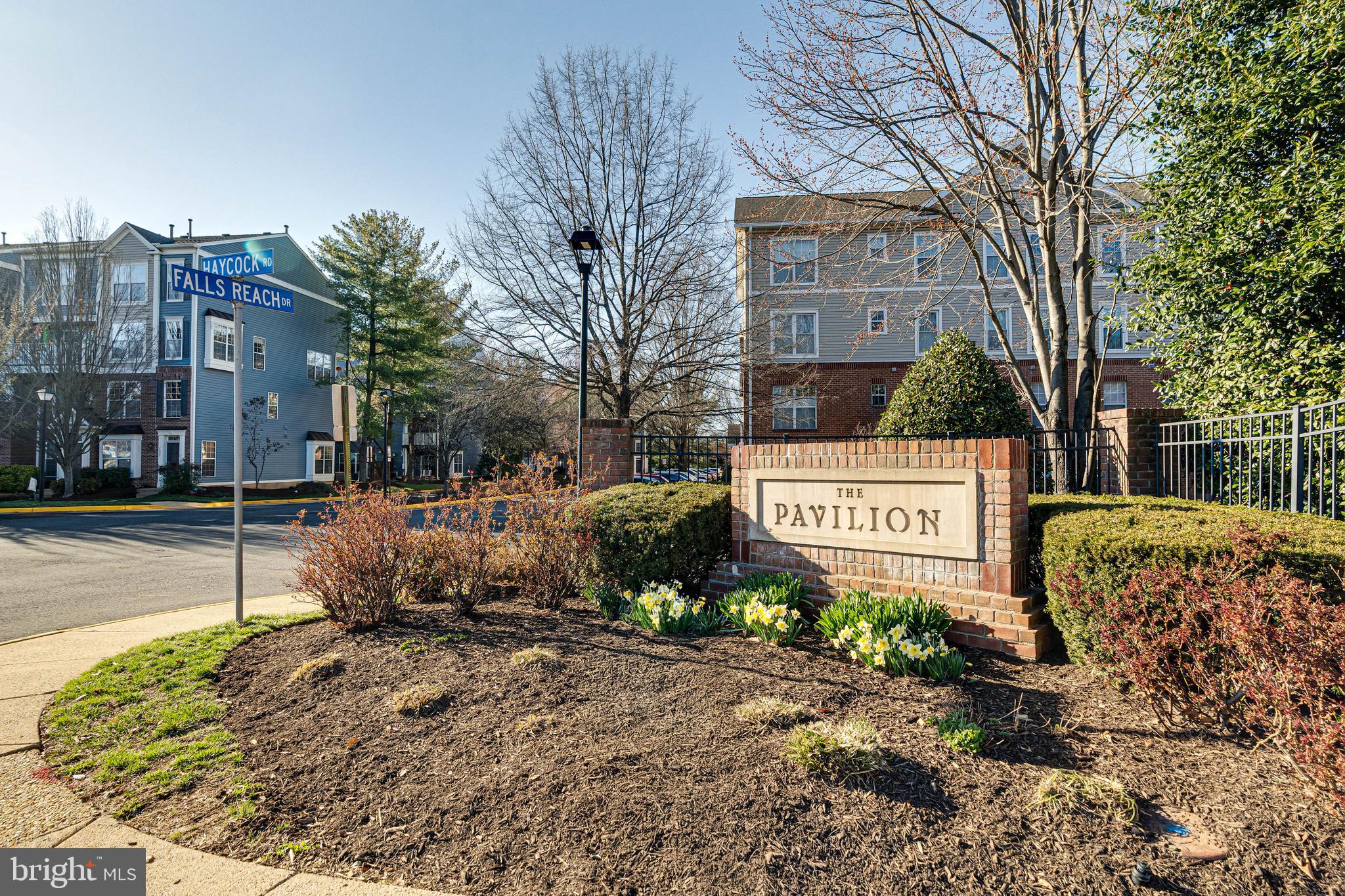 VILLAGES AT FALLS CHURCH - Residential