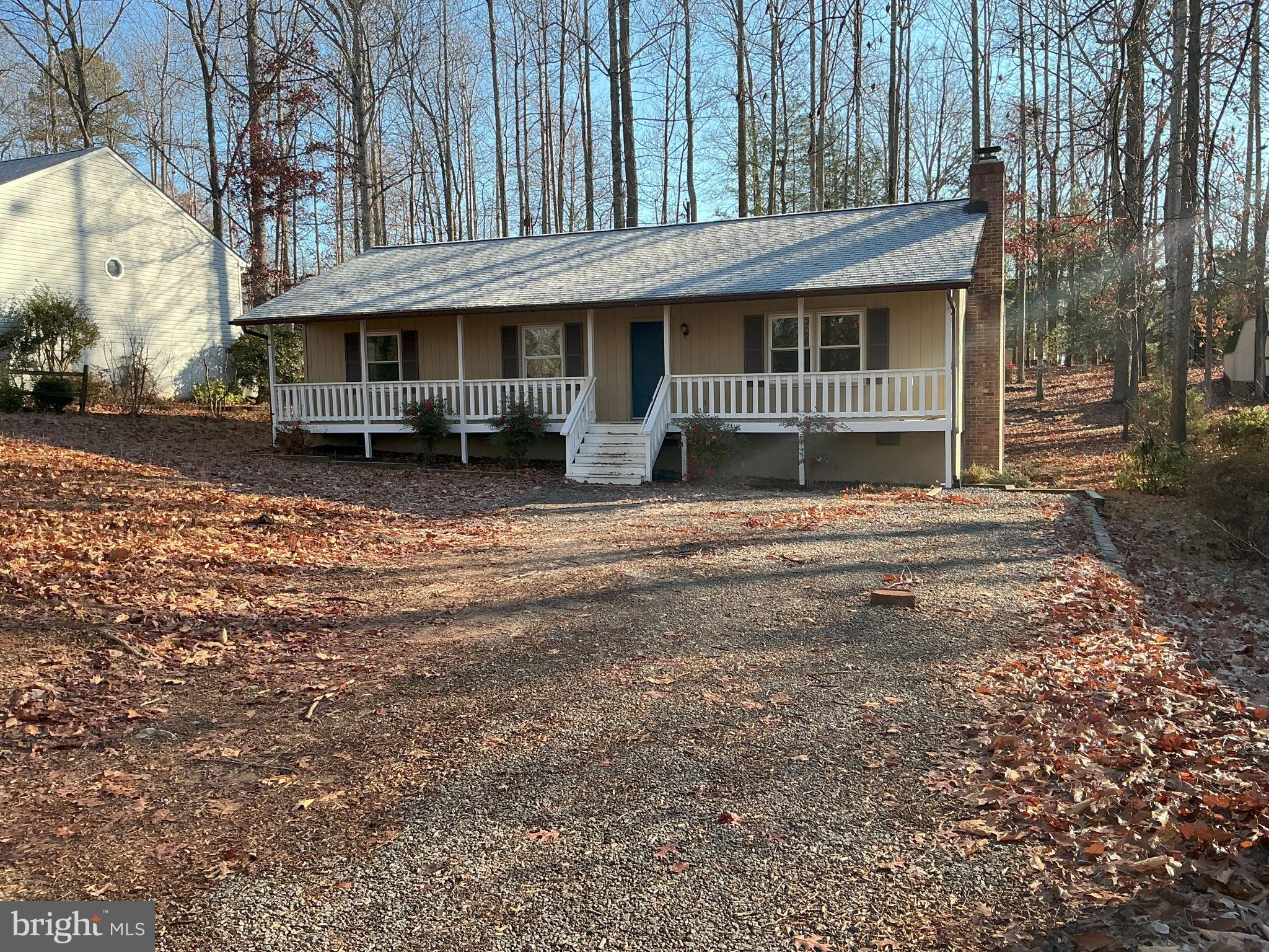 LAKE OF THE WOODS - Residential Lease