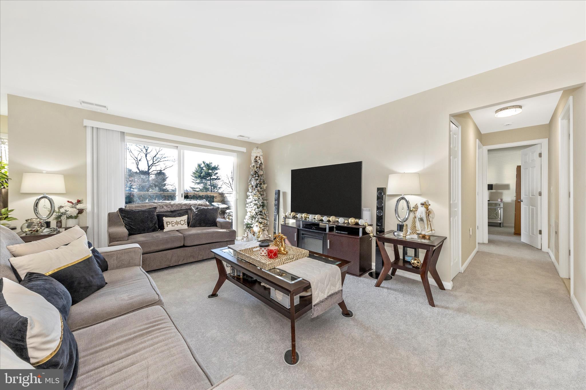 THOMAS CHOICE GARDENS - Residential