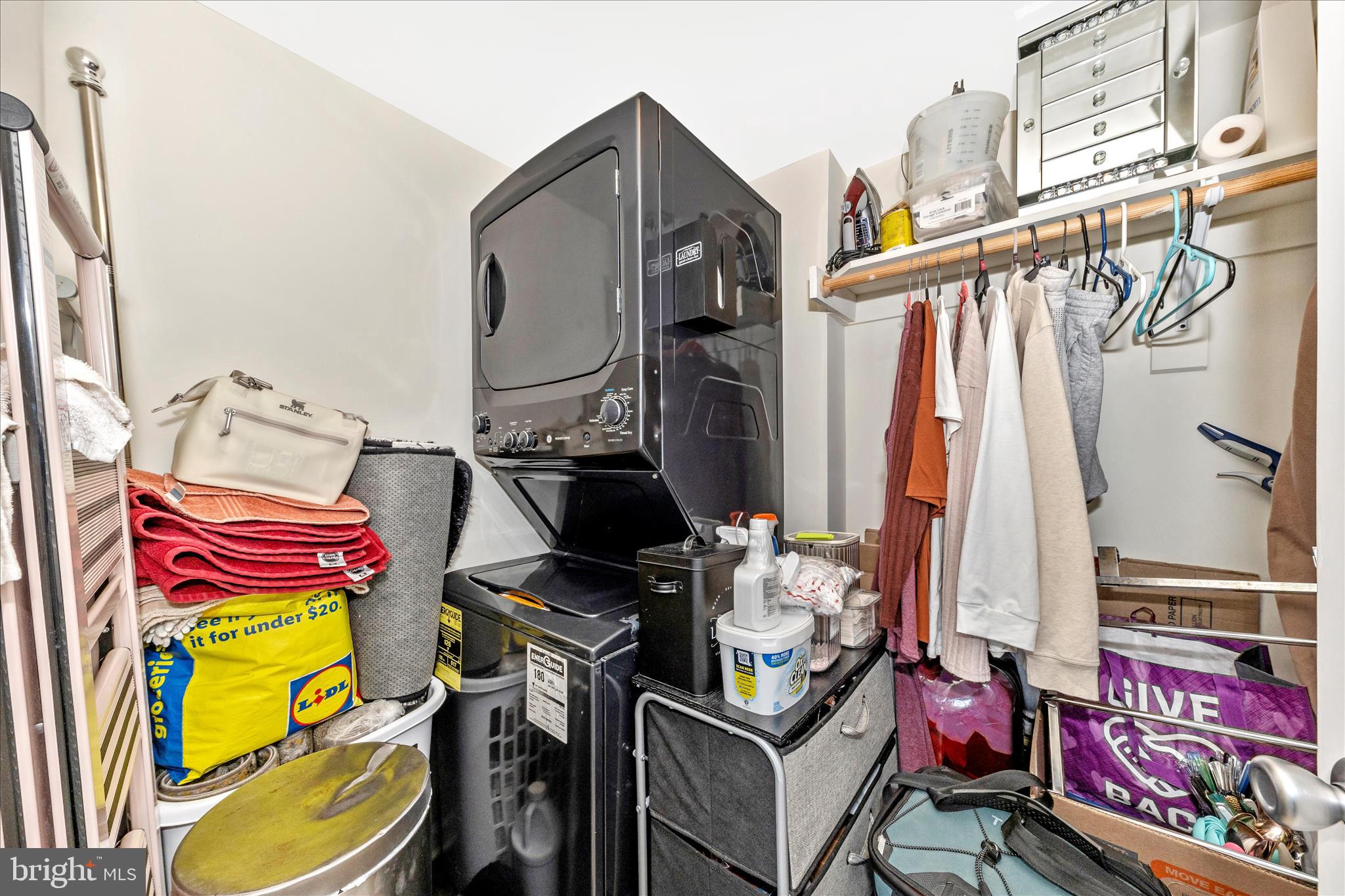 THOMAS CHOICE GARDENS - Residential